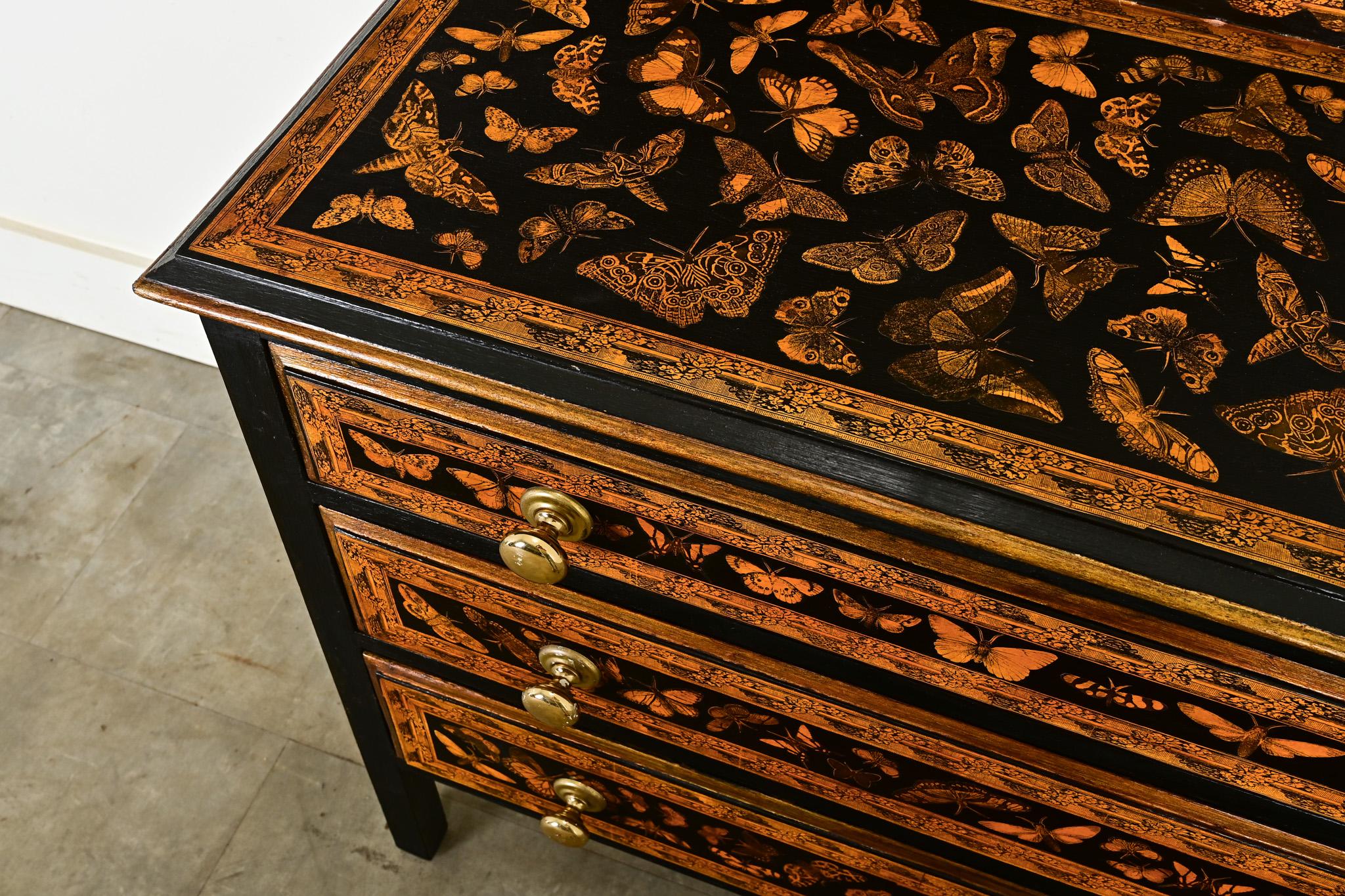Découpage English 20th Century Decoupage Chest