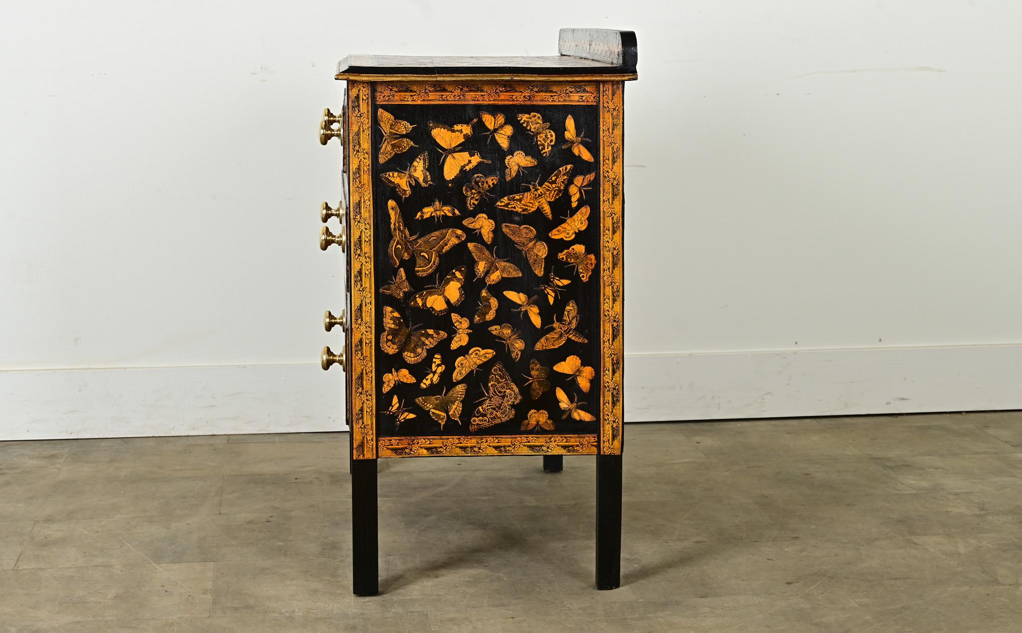 English 20th Century Decoupage Chest 3