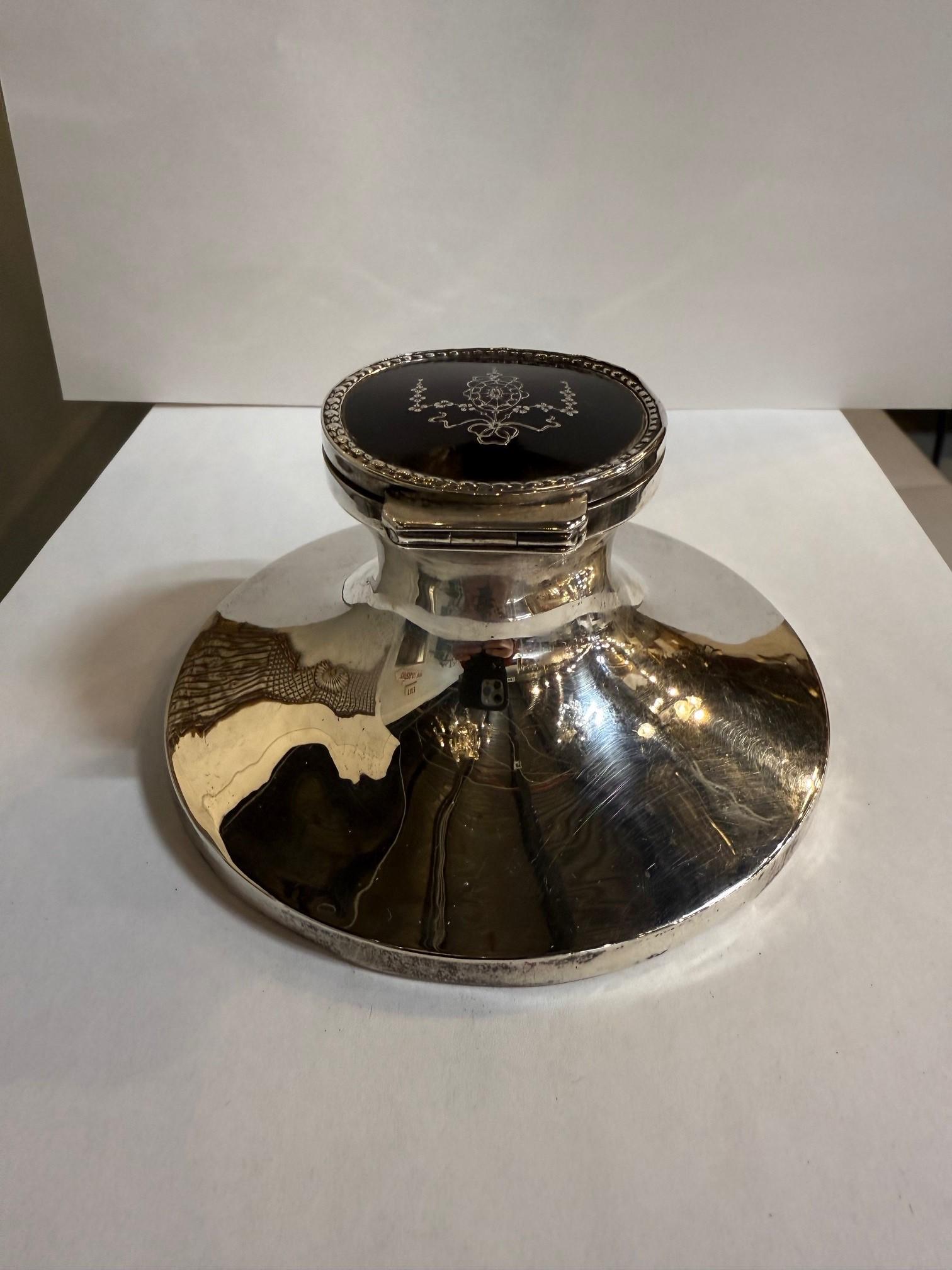 English 20th Century Sterling Silver and Tortoise Shell Inkwell For Sale 6