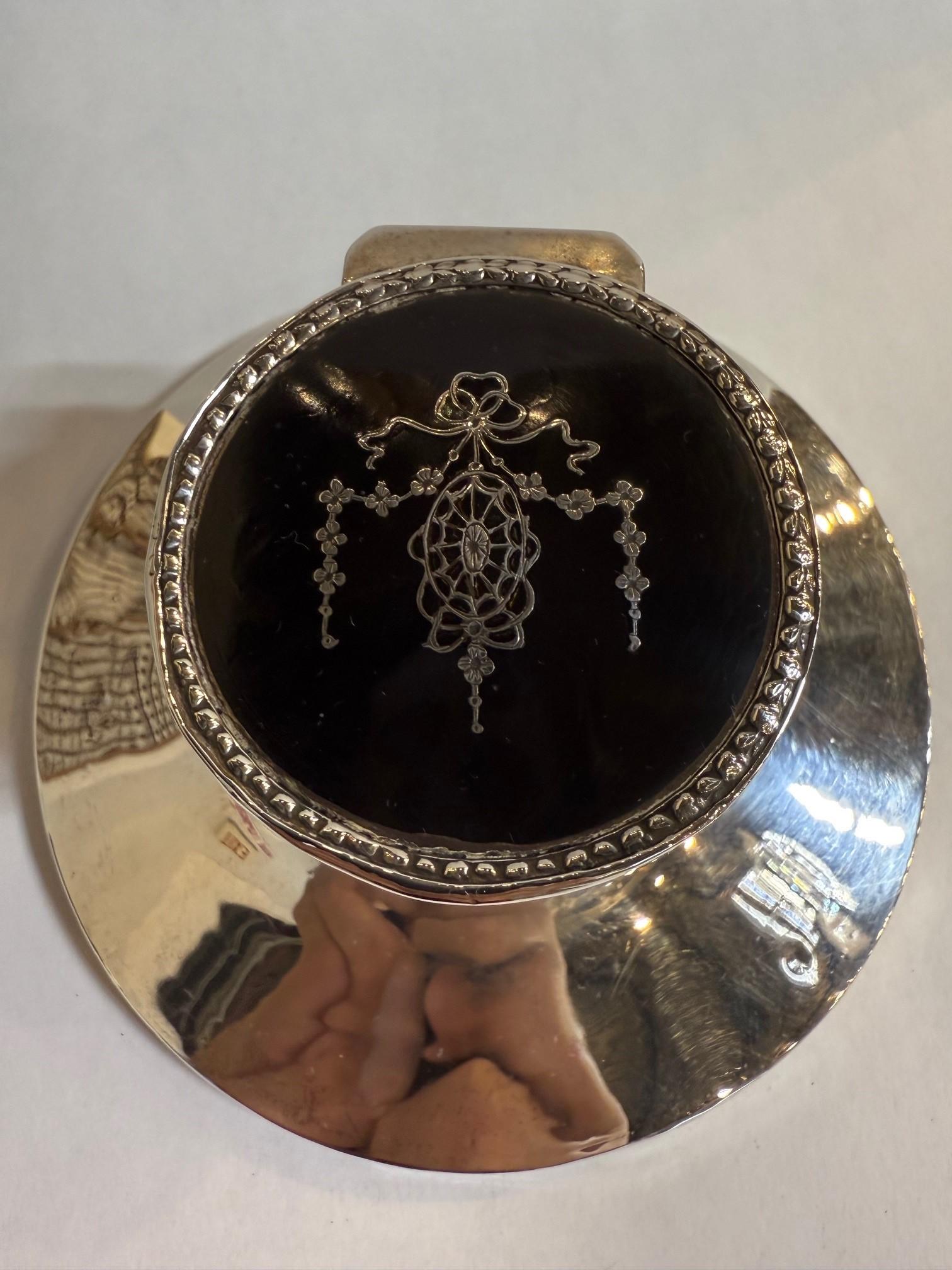 English 20th Century Sterling Silver and Tortoise Shell Inkwell For Sale 9