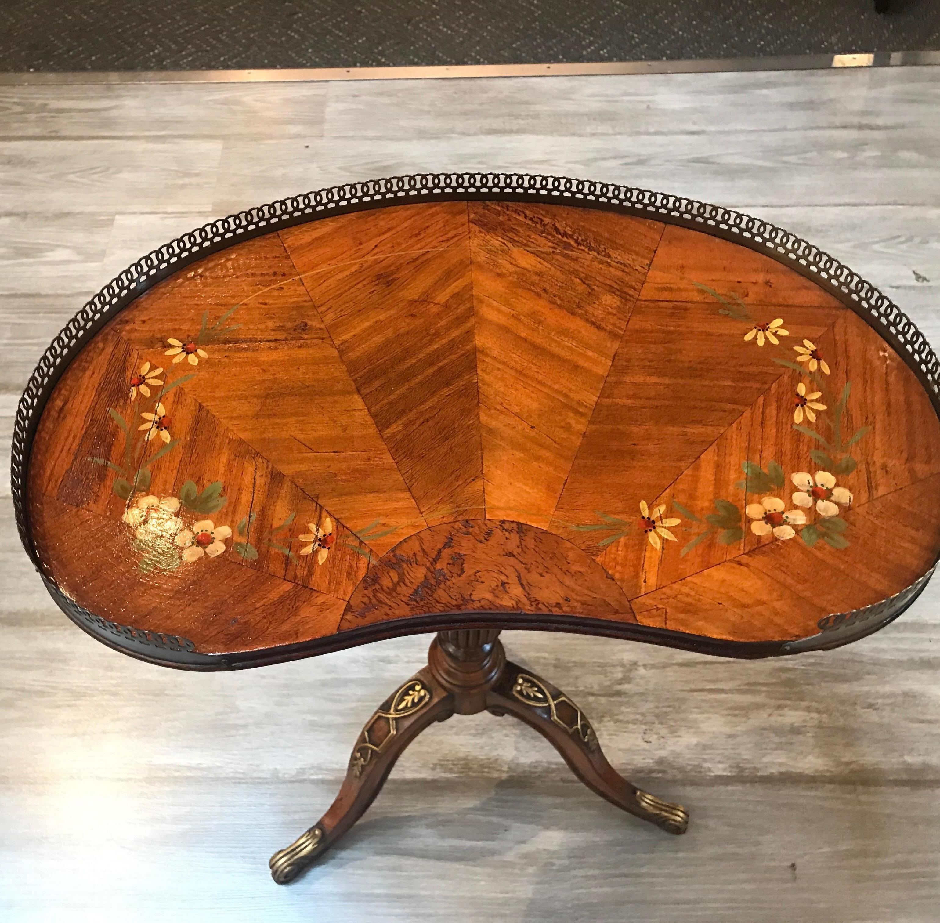 English Adam Style Carved Drinks Table 3