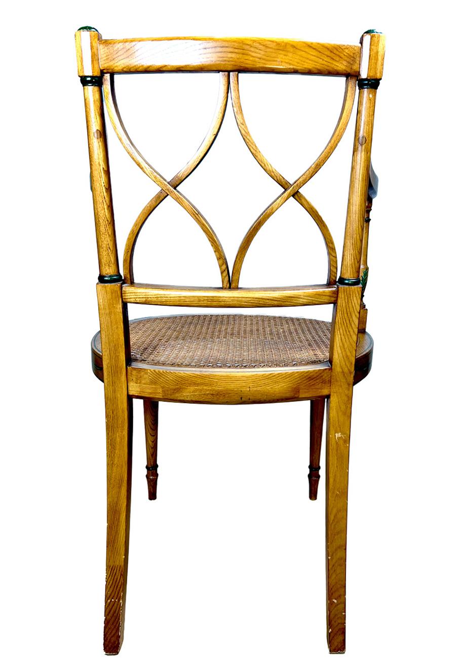 Sillón Inglés Estilo Adam Pintado a Mano y Decorado con Asiento de Caña Estilo Adán en venta