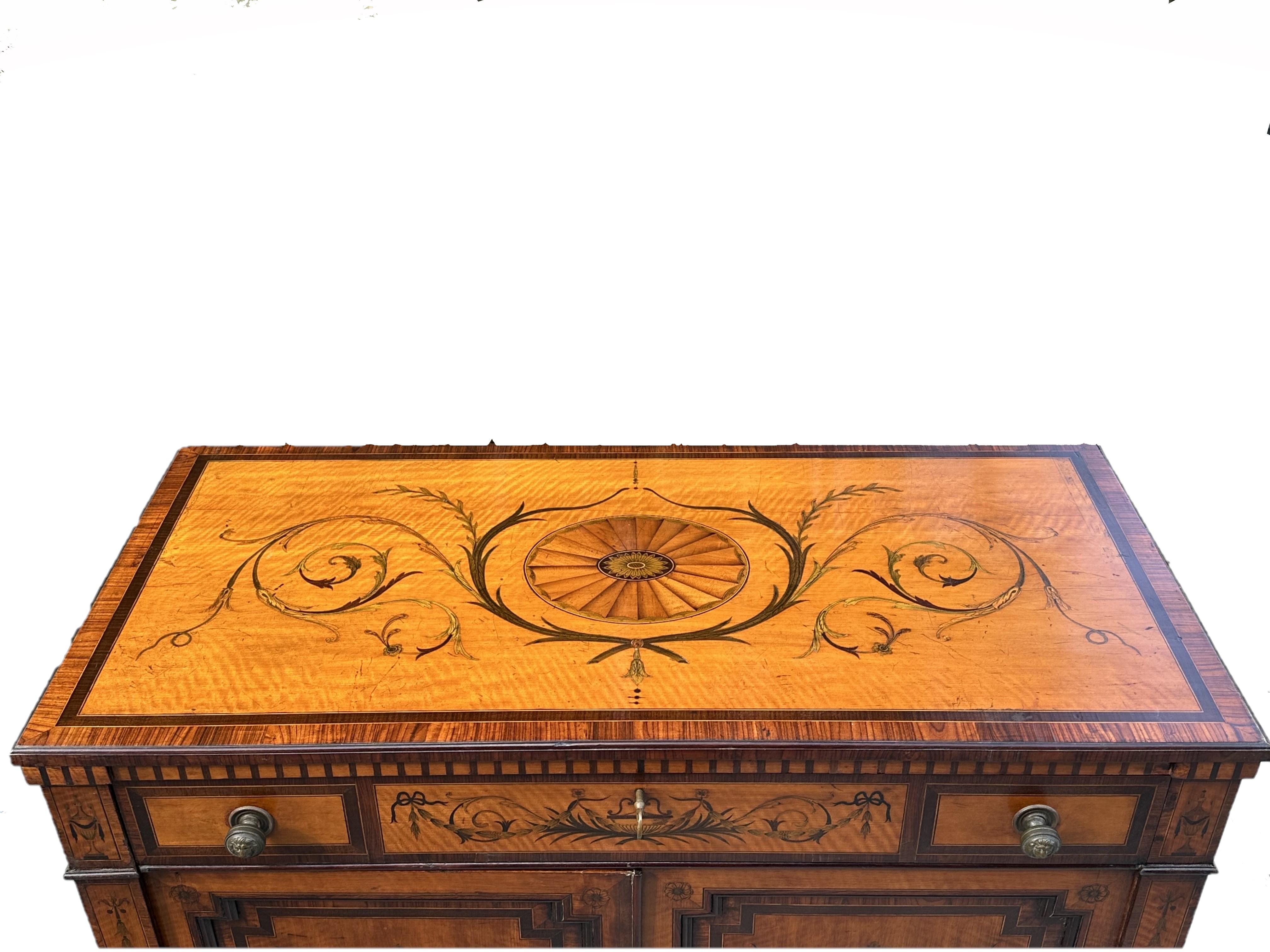 English Adam Style Satinwood Inlaid Parlor Cabinet In Good Condition For Sale In Vero Beach, FL