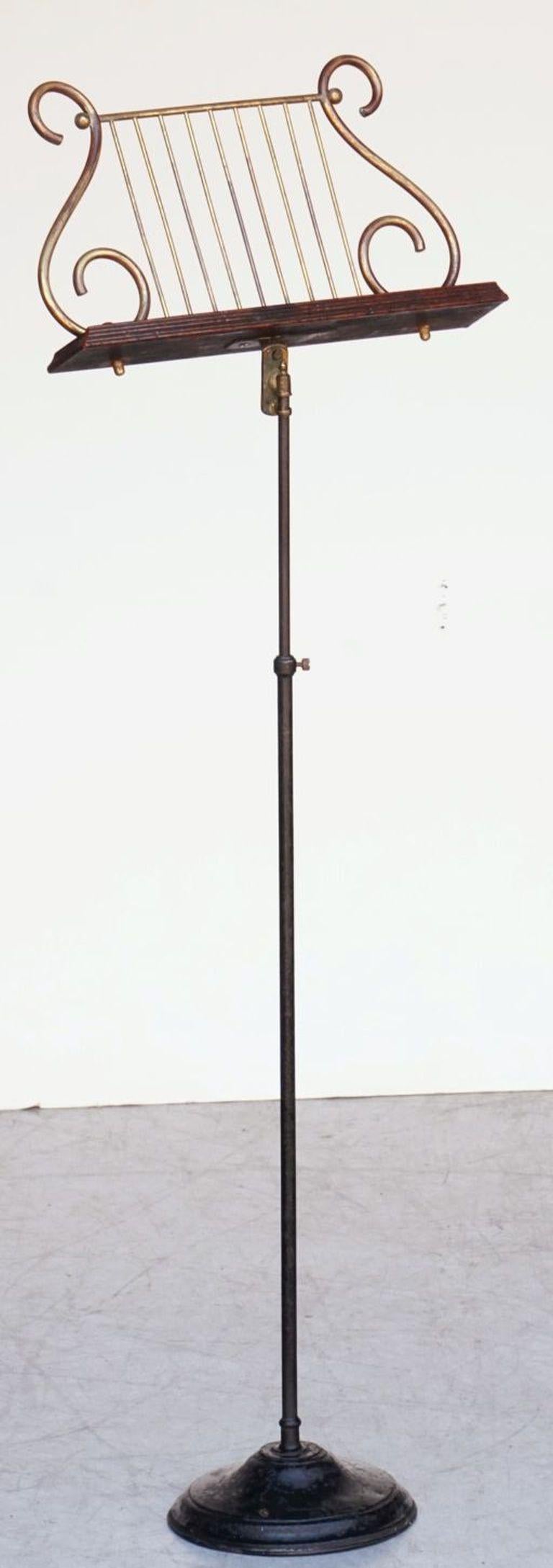 English Adjustable Lyre-Shaped Music Stand from the Edwardian Era For Sale 4