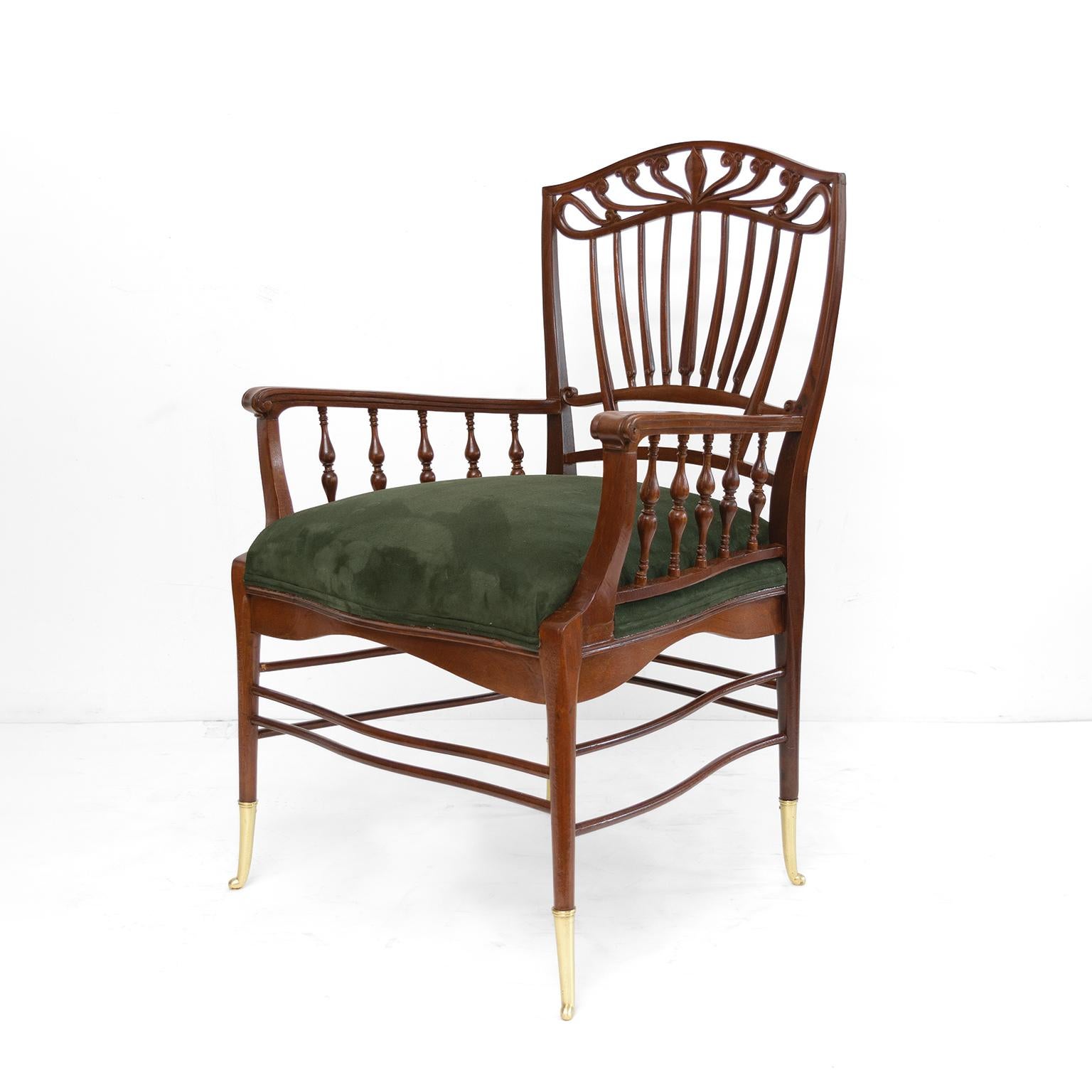 English Aesthetic Movement, Mahagoni Sessel mit Wildleder Sitz (Spätes 19. Jahrhundert) im Angebot
