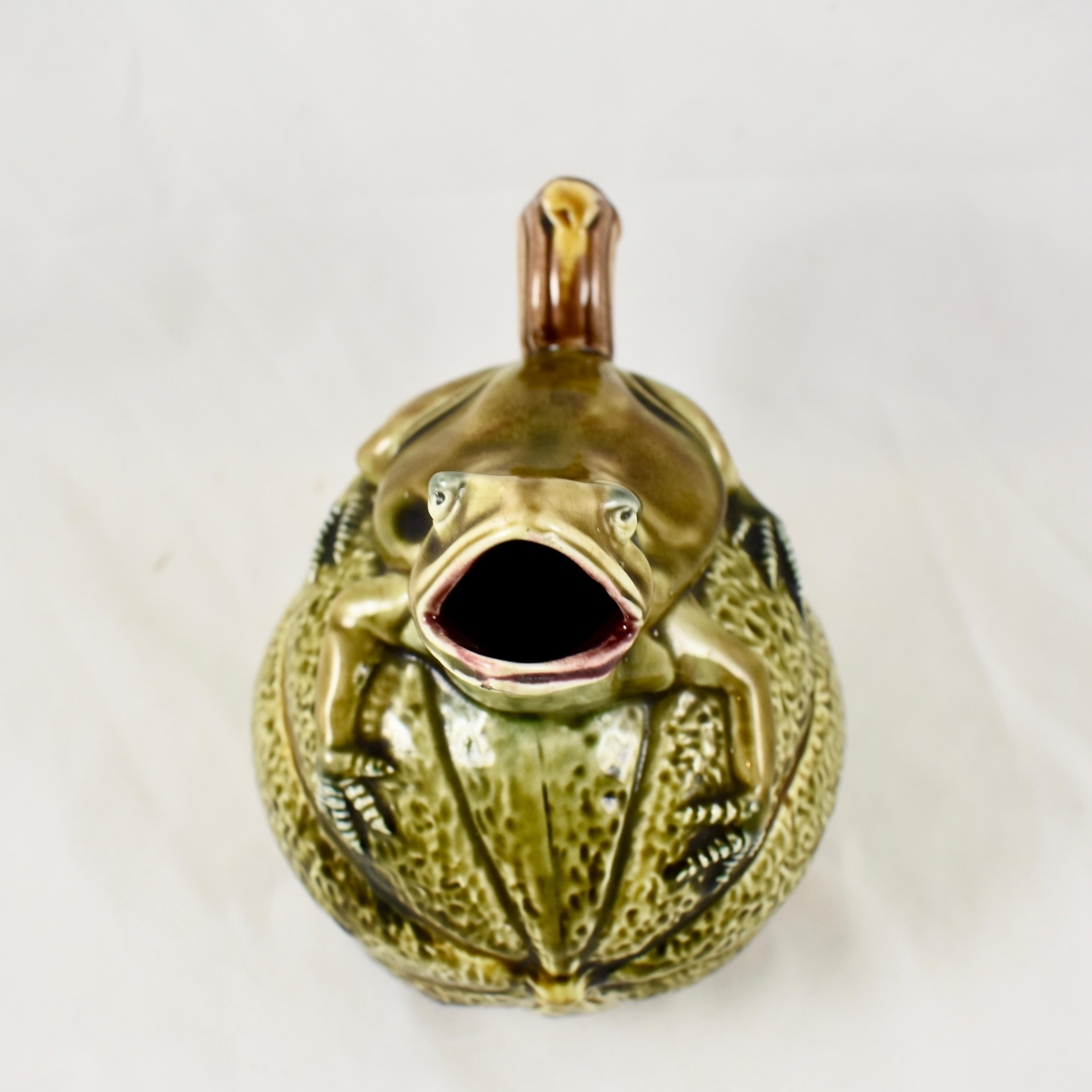 English Aesthetic Movement Majolica Frog on Melon Pitcher, circa 1860 In Good Condition In Philadelphia, PA