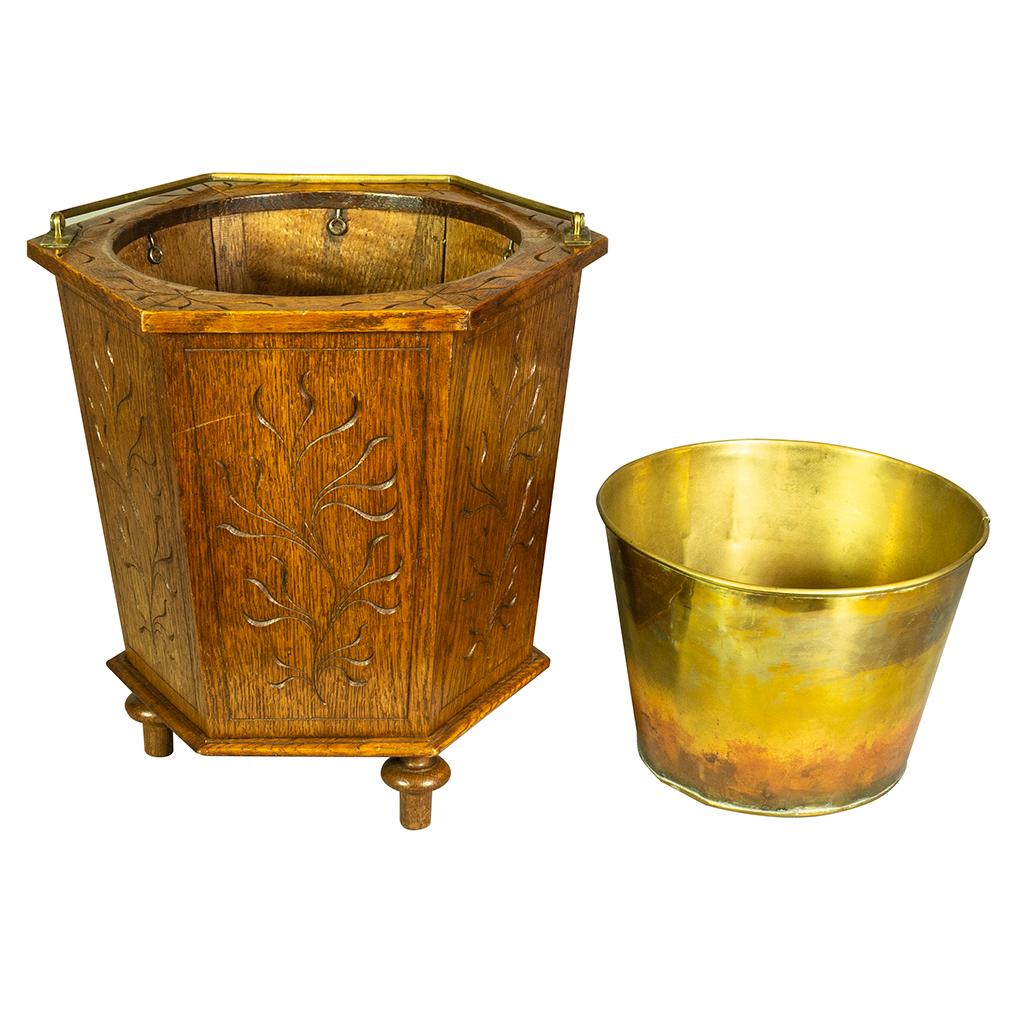 Aesthetic Movement English Aesthetic Oak Bucket For Sale