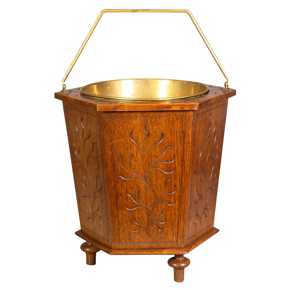 English Aesthetic Oak Bucket