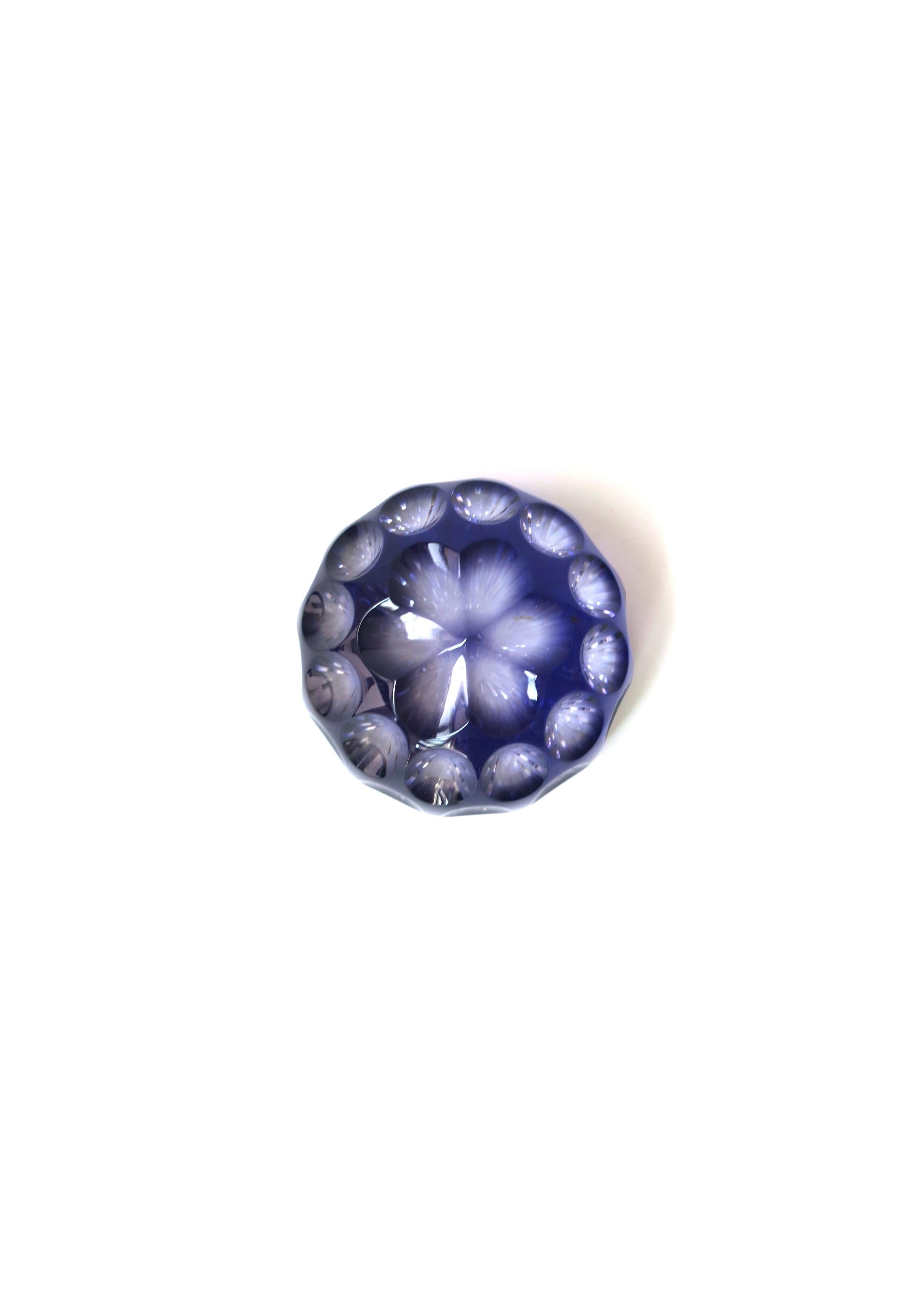 20th Century English Purple Amethyst Paperweight Decorative Object For Sale