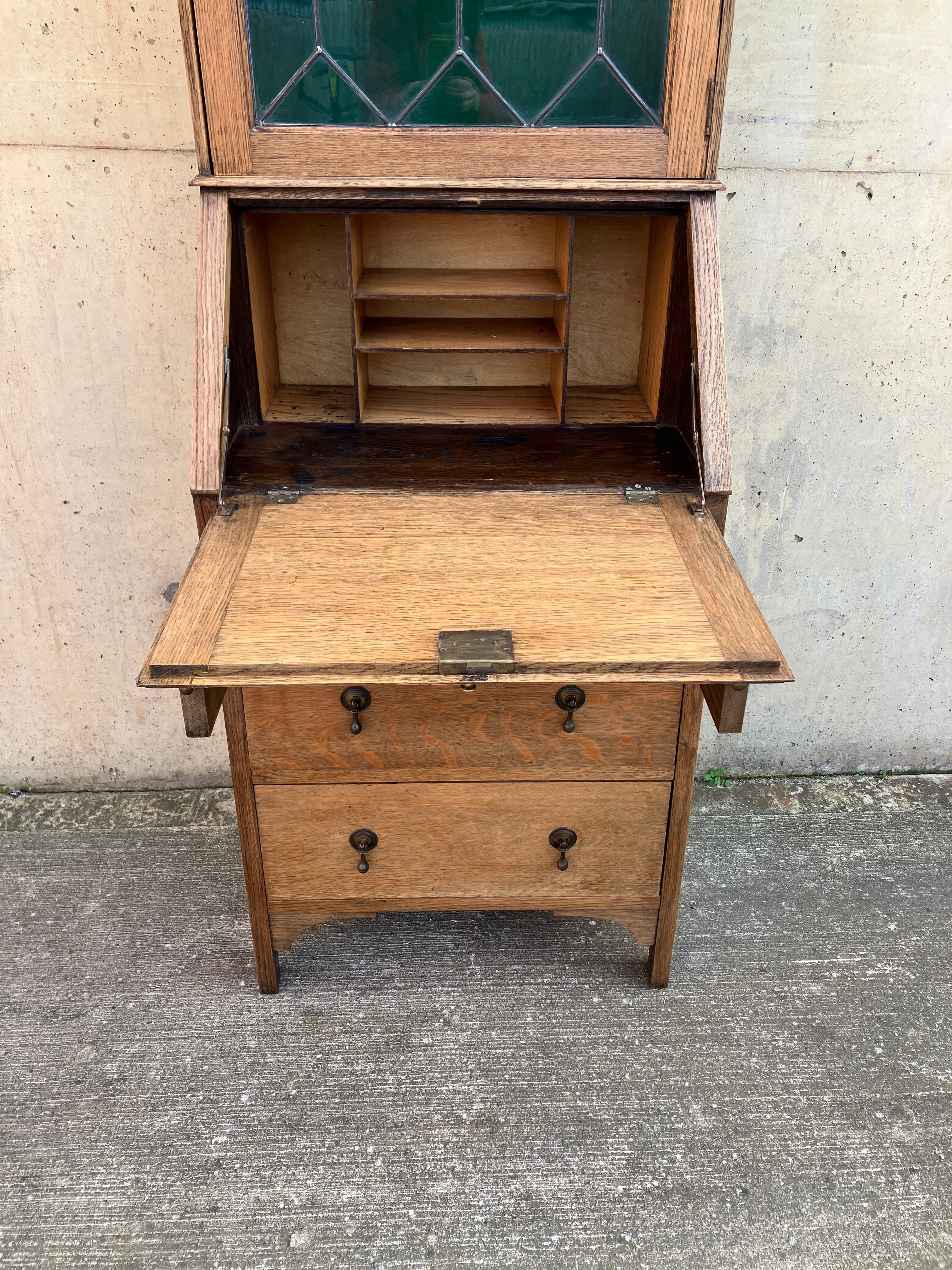 English Antique 1930's Oak Bureau Cabinet with Glass Vitrine and Drawers For Sale 6