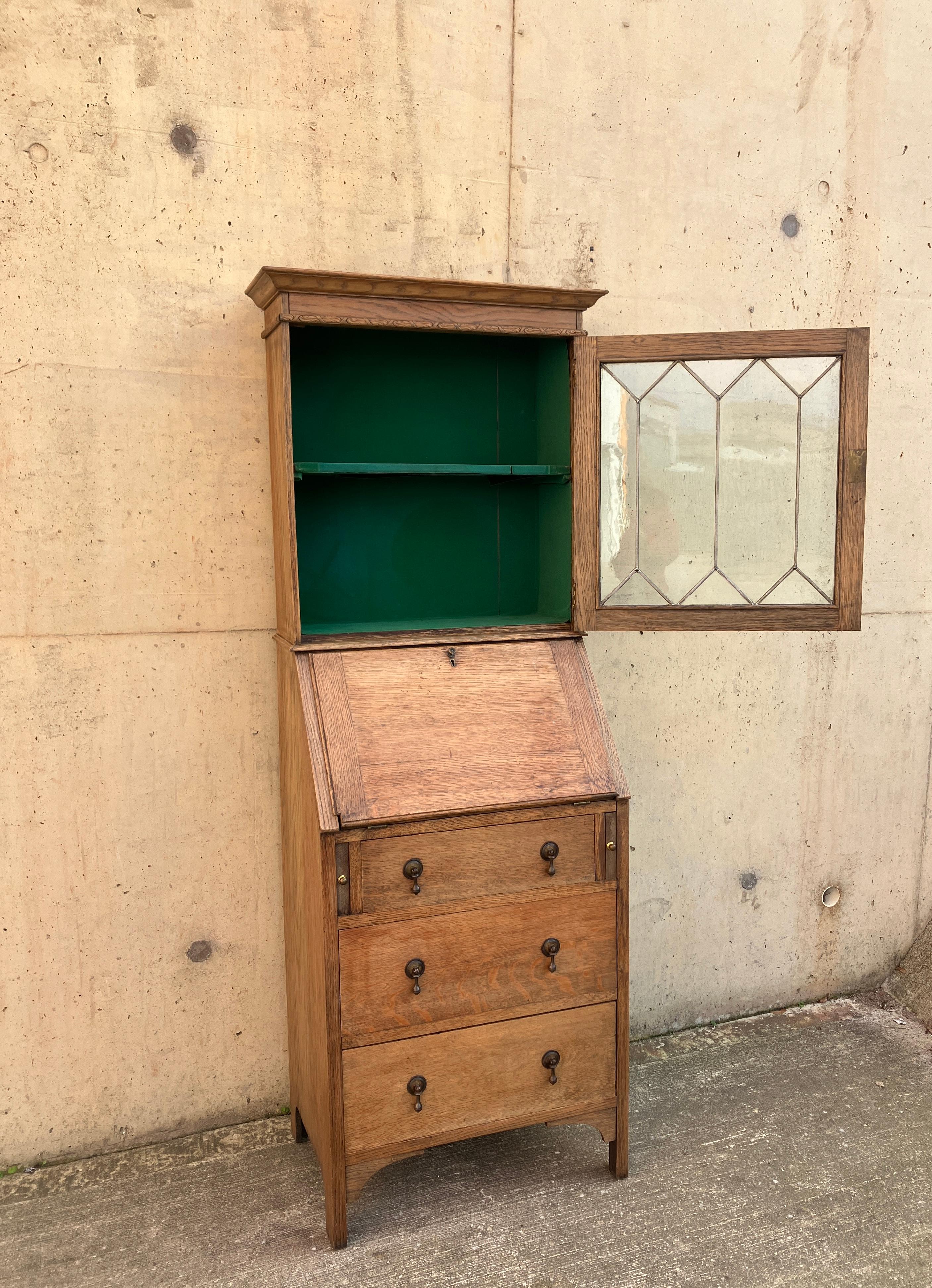 English Antique 1930's Oak Bureau Cabinet with Glass Vitrine and Drawers For Sale 2