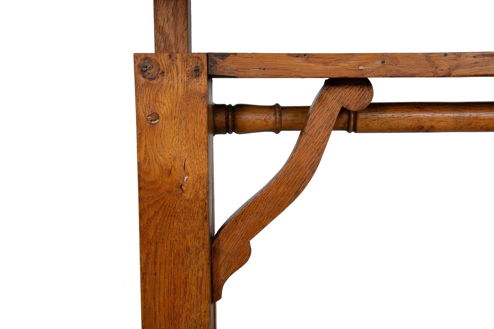 Ancien bureau d'architecte réglable en hauteur Table à dessin circa 1870 en vente 3