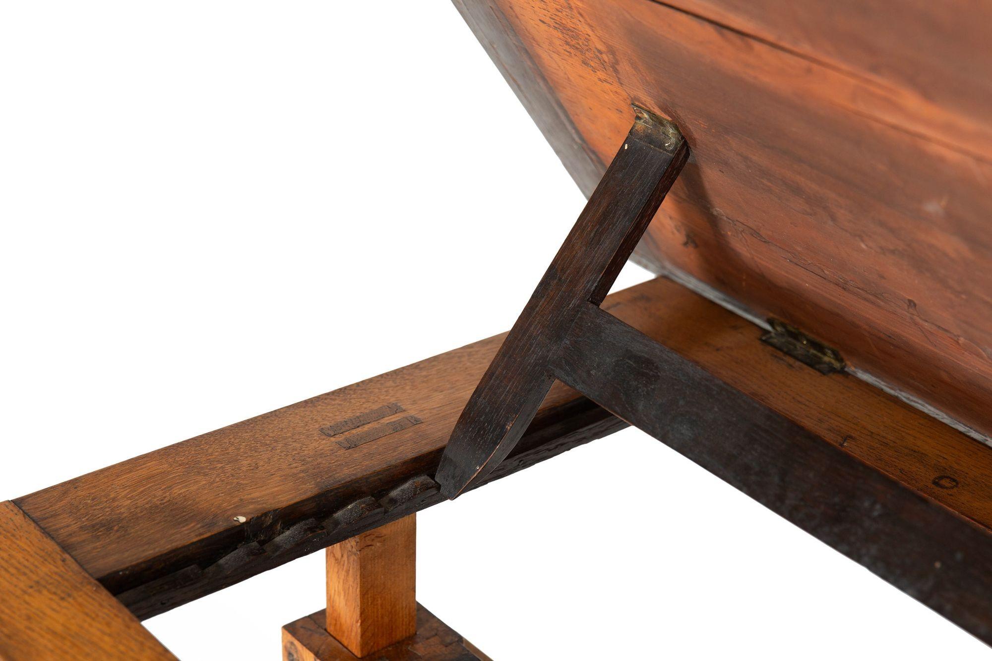 Ancien bureau d'architecte réglable en hauteur Table à dessin circa 1870 en vente 12