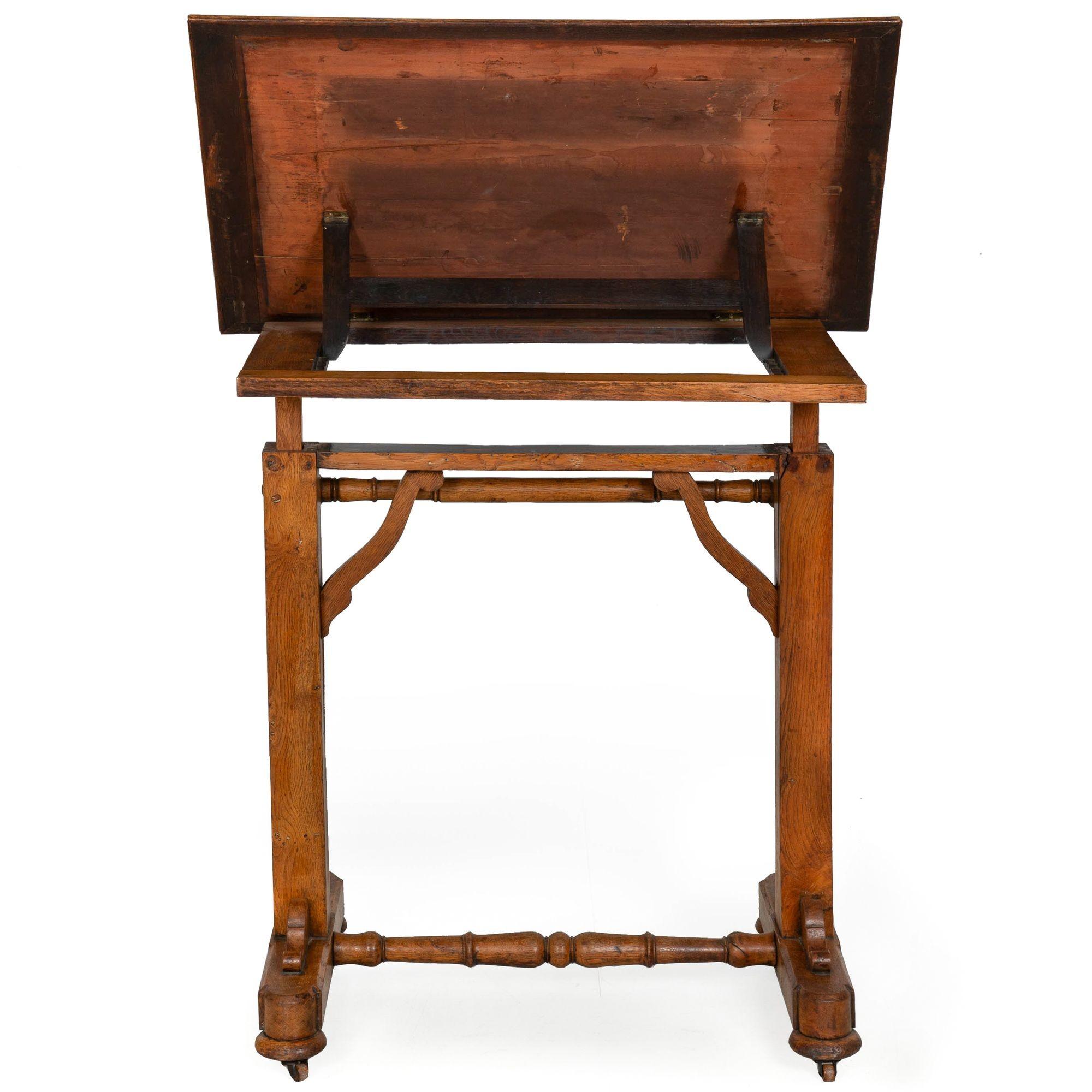 XIXe siècle Ancien bureau d'architecte réglable en hauteur Table à dessin circa 1870 en vente