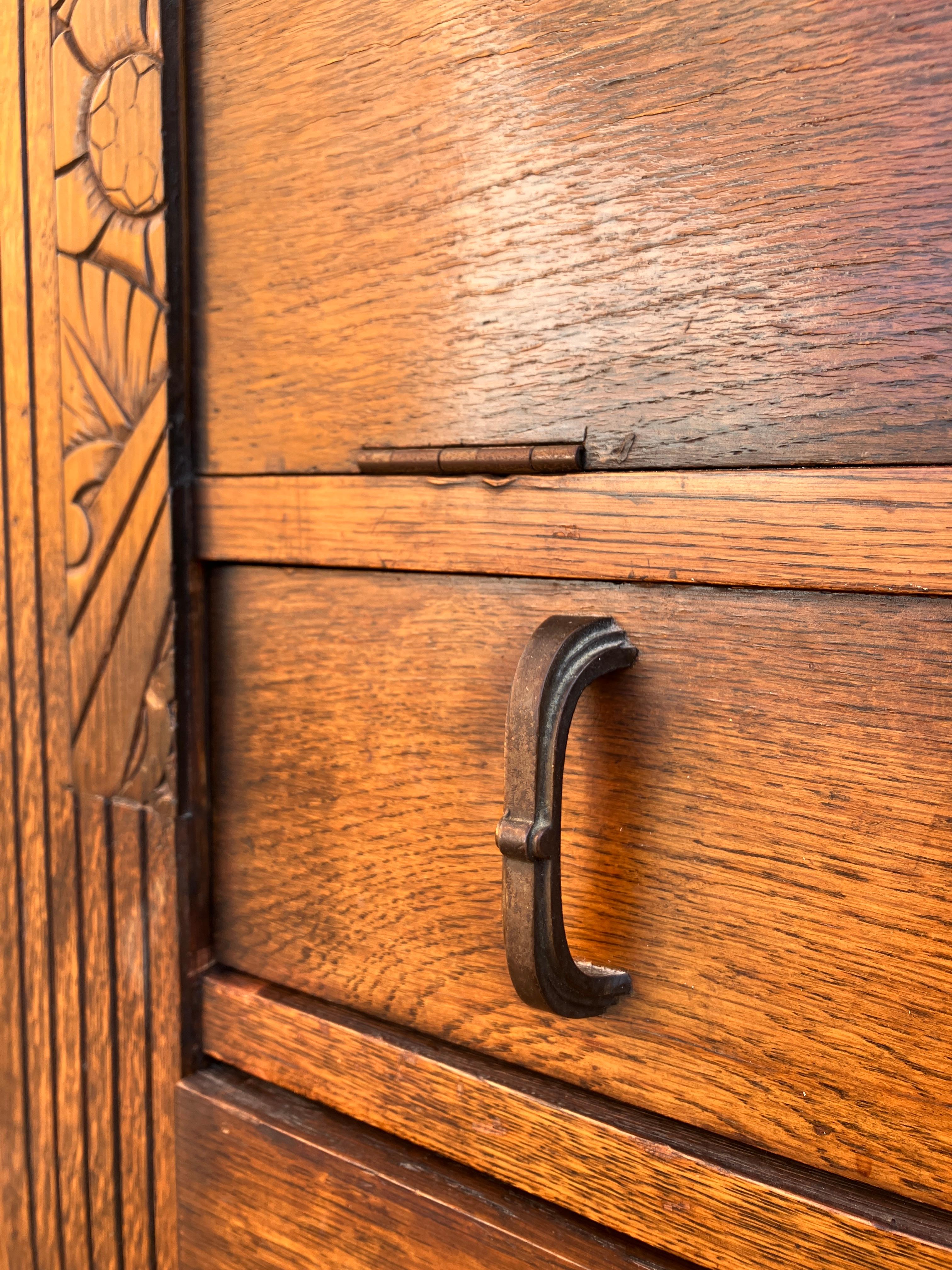 Antiquités anglaises Art Deco Bureau Secretaire Oak Cabinet Bon état - En vente à Leicester, GB