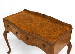 Mesa consola inglesa antigua con servidor de nogal, años 30