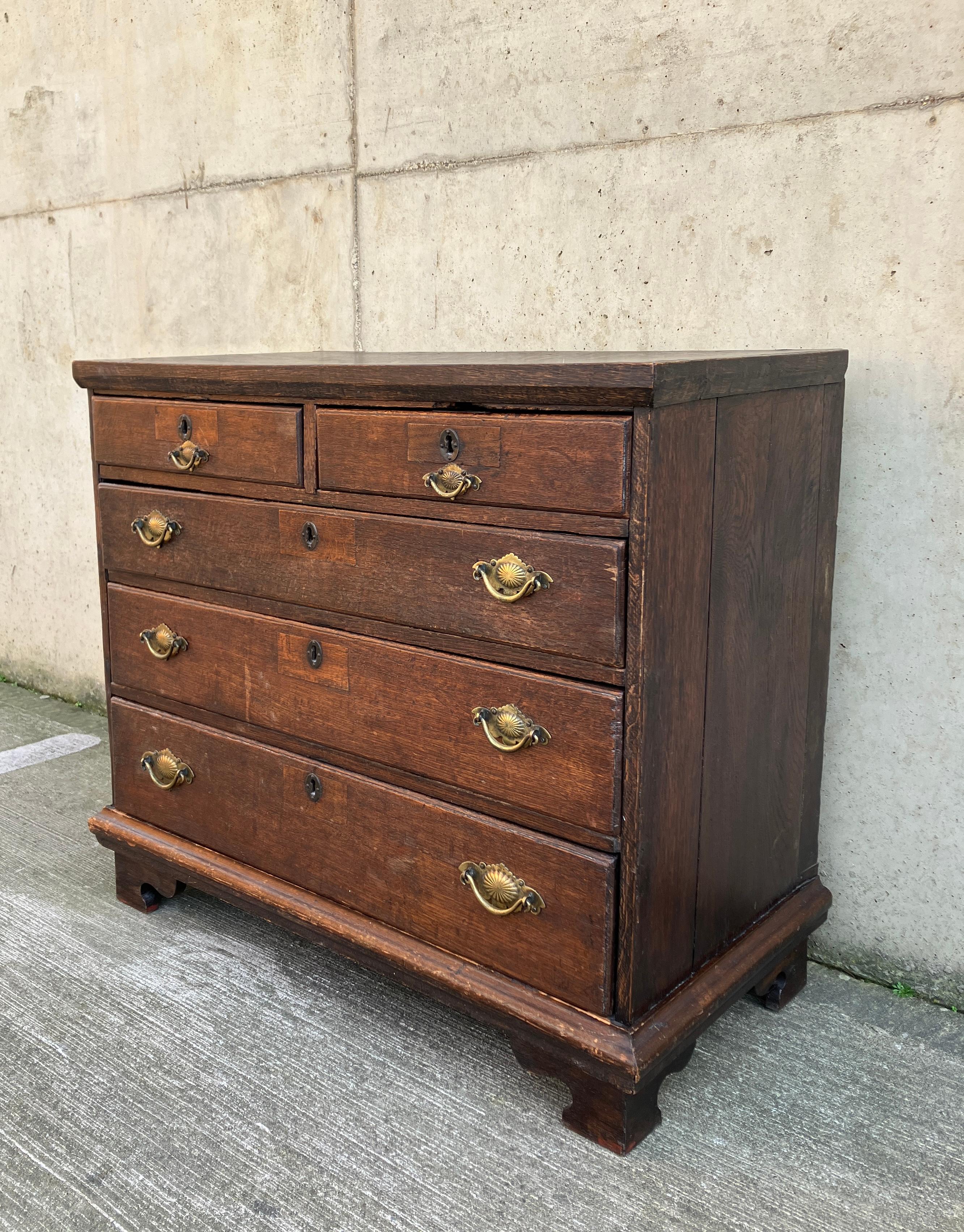 Ottone Cassettiera antica inglese in Oak in vendita