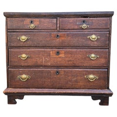 Commode anglaise ancienne en chêne