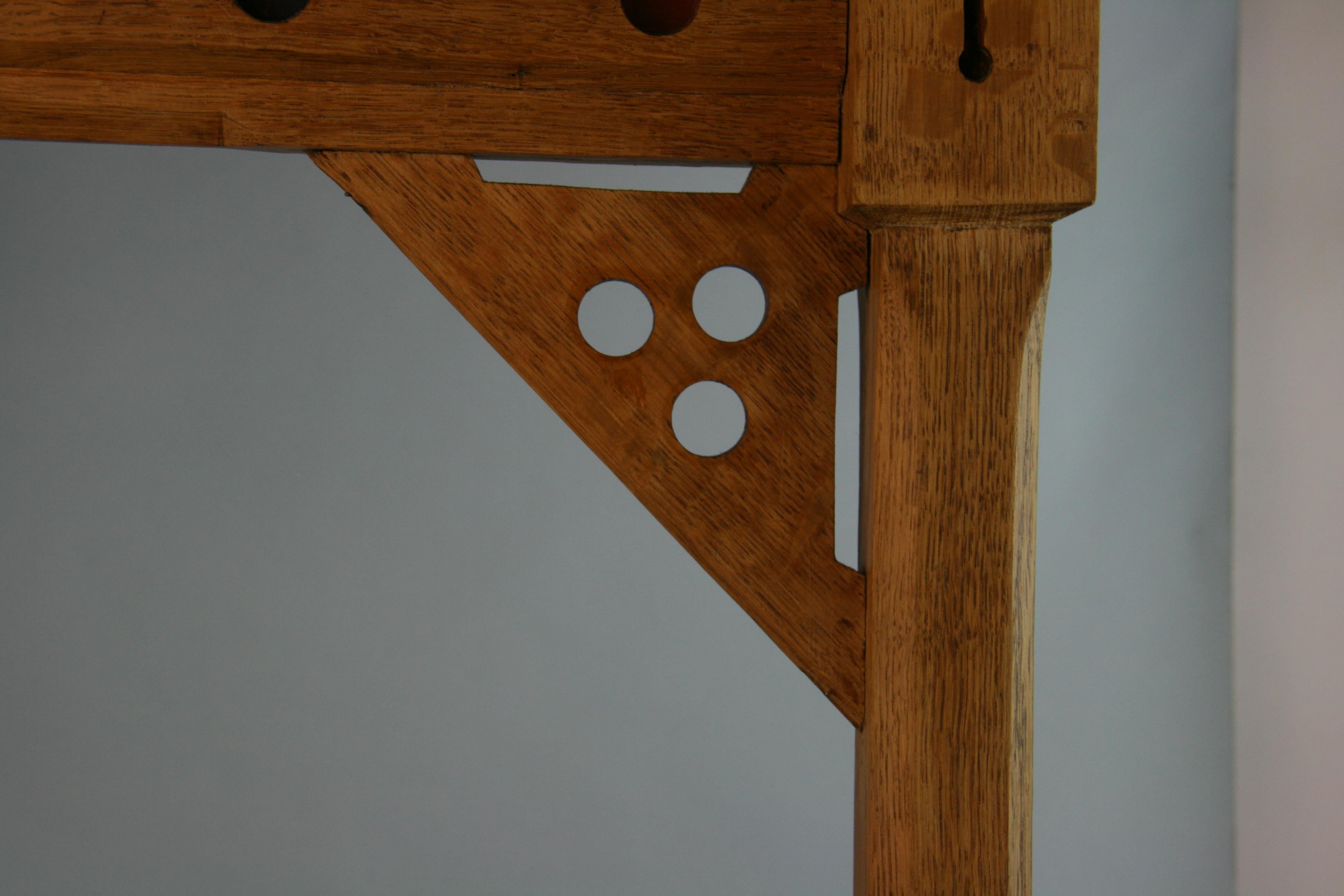 Englisch Antike Church's Vestibül /Handtuch /Tröstung Rack im Angebot 3