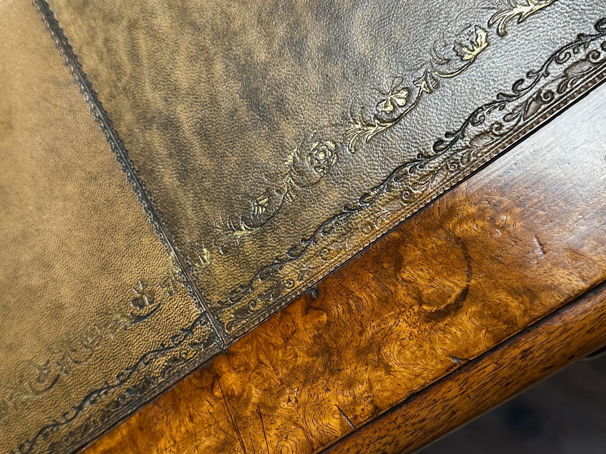 English antique desk For Sale 6