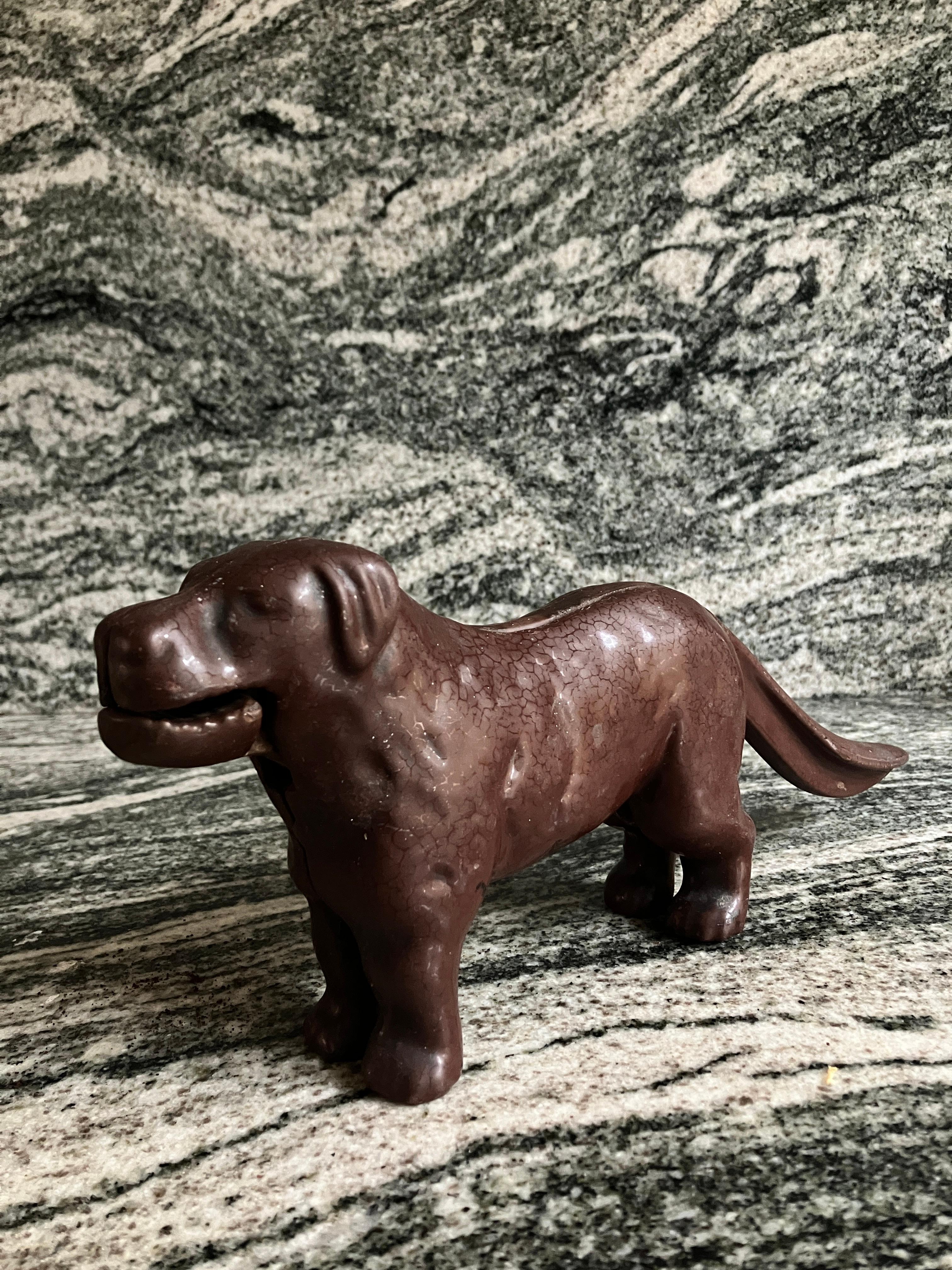English Antique Dog Nutcracker in Cast Iron  For Sale 1