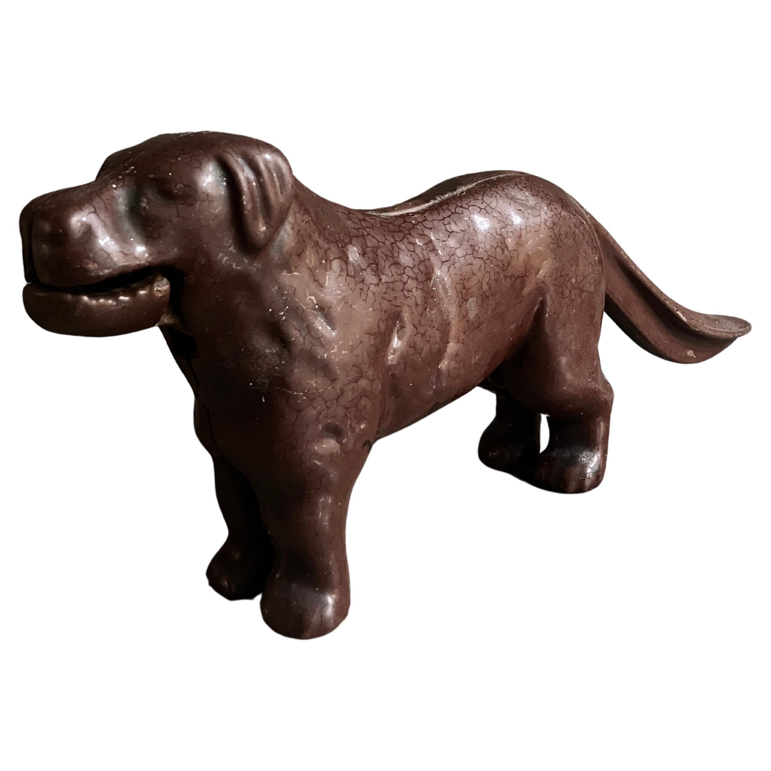 Englischer antiker Hundenussknacker aus Gusseisen 