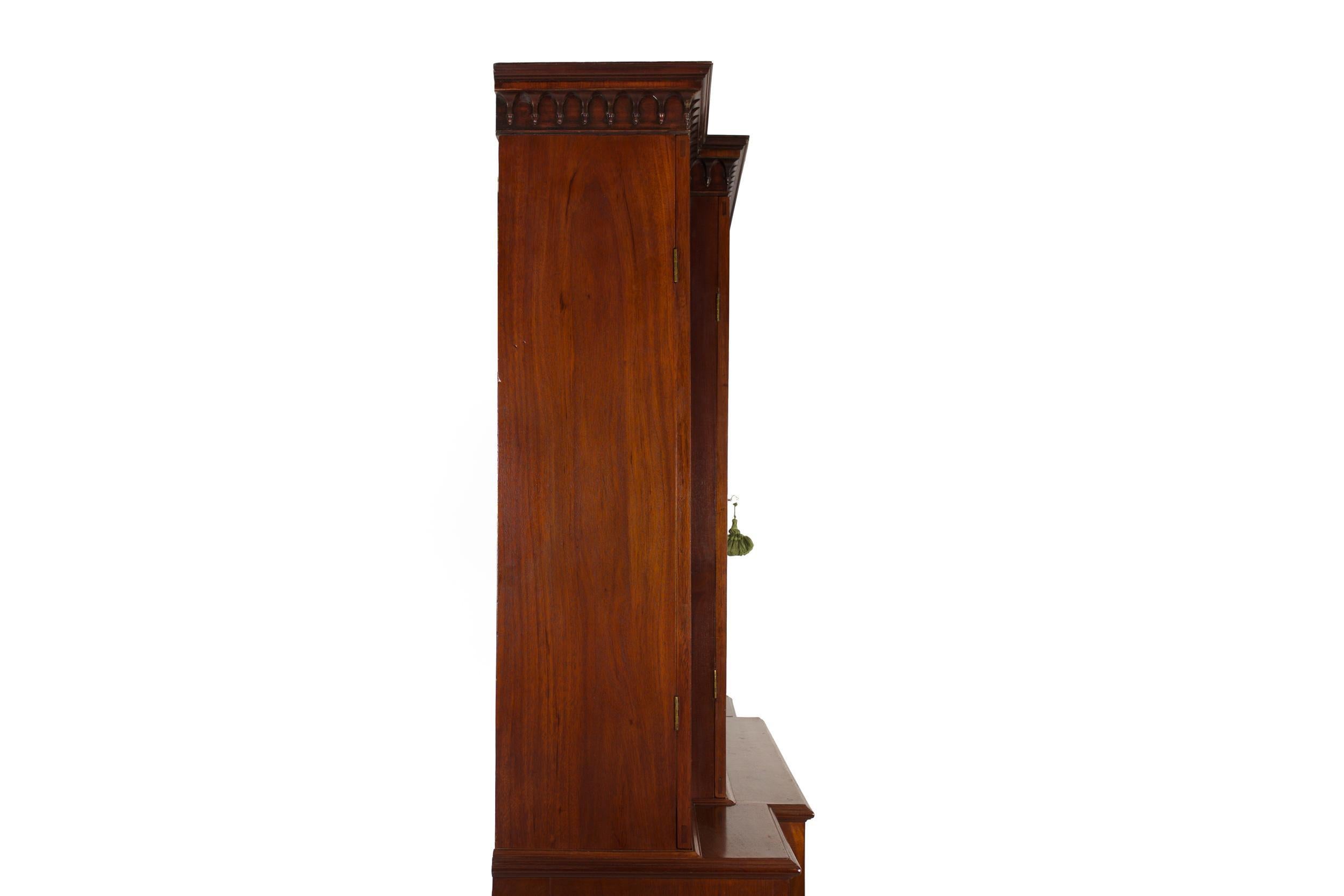 English Antique George III Style Mahogany Bookcase Breakfront Cabinet, 19th C 11