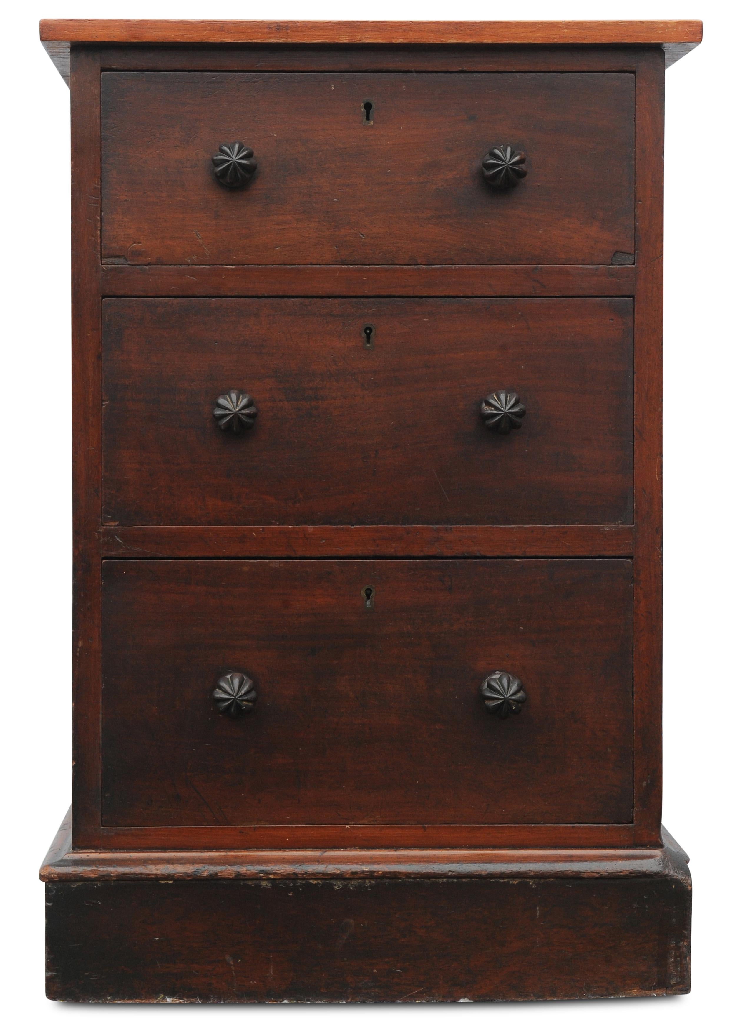 Mahogany English Antique George III Three Drawer Bedside Tables By W Priest  1790s London For Sale