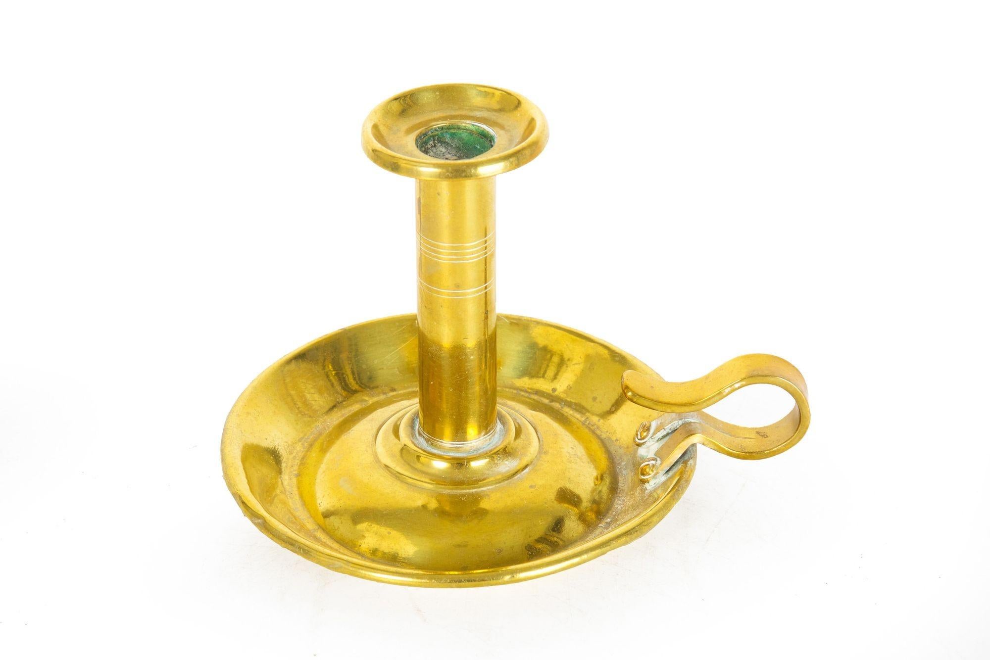 English Antique Georgian Brass Candlestick Chamberstick, 19th Century In Good Condition For Sale In Shippensburg, PA