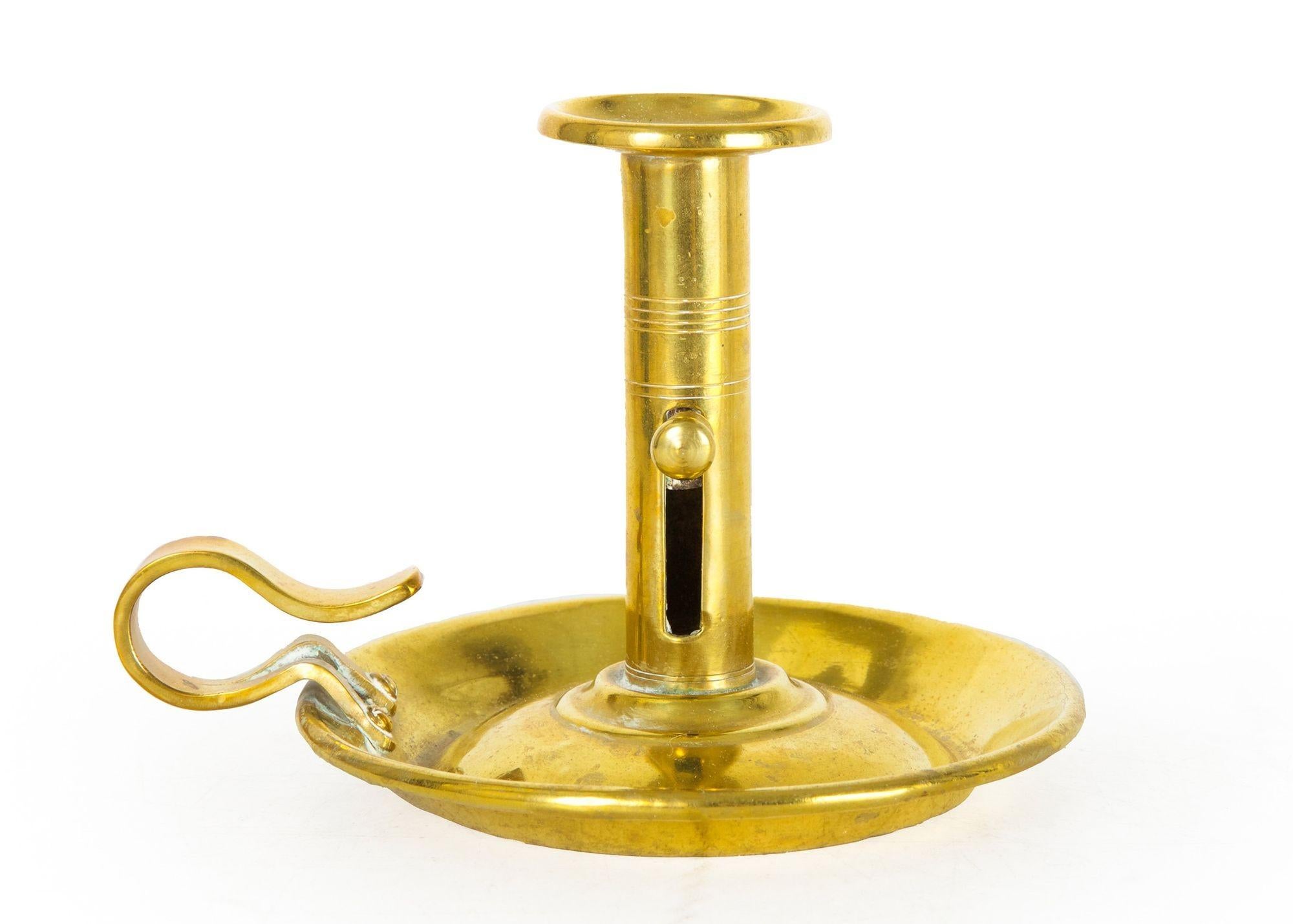 English Antique Georgian Brass Candlestick Chamberstick, 19th Century For Sale 1