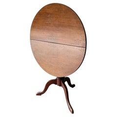 English antique Georgian oak tilt-top tripod base table