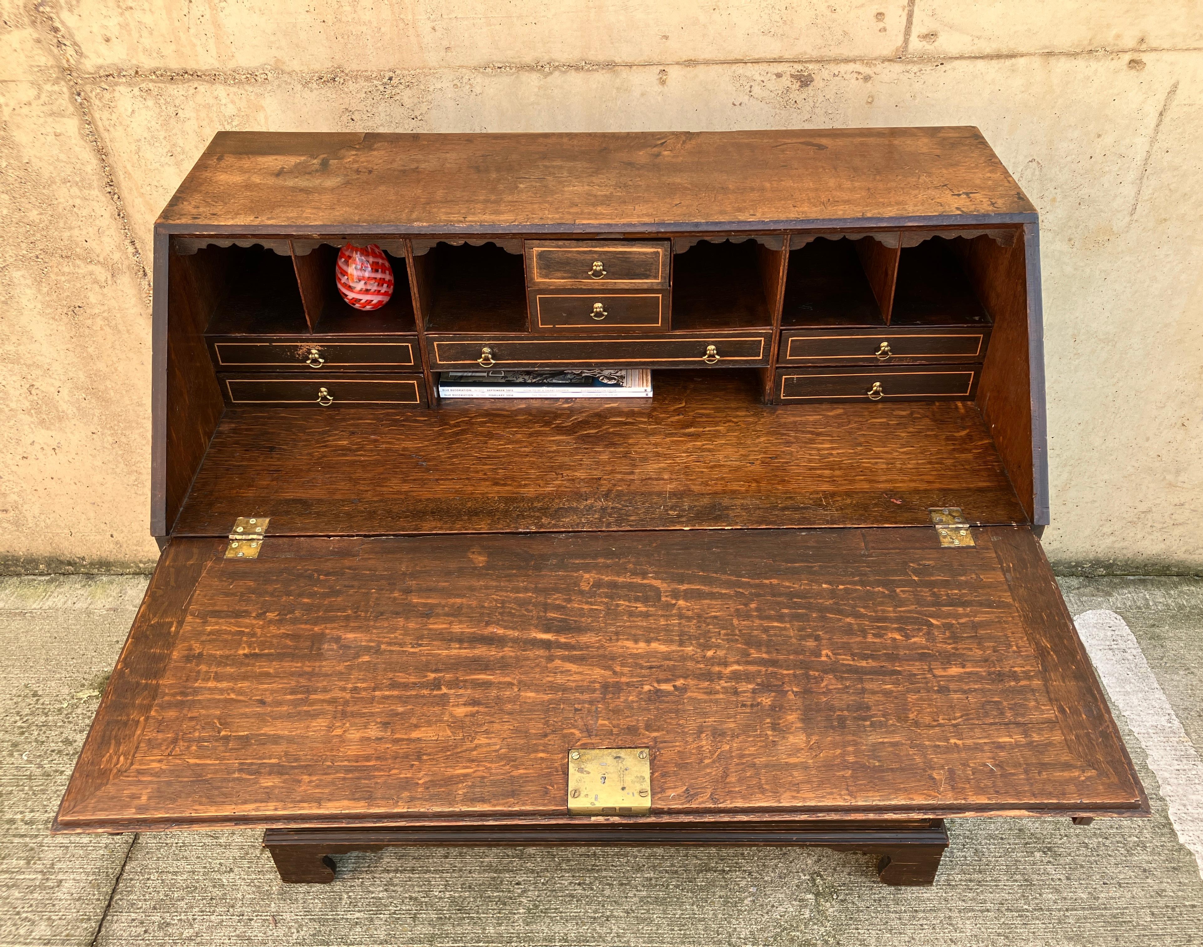 English Antique Georgian Inlaid Solid Oak Bureau / Secretaire c.1800 For Sale 9