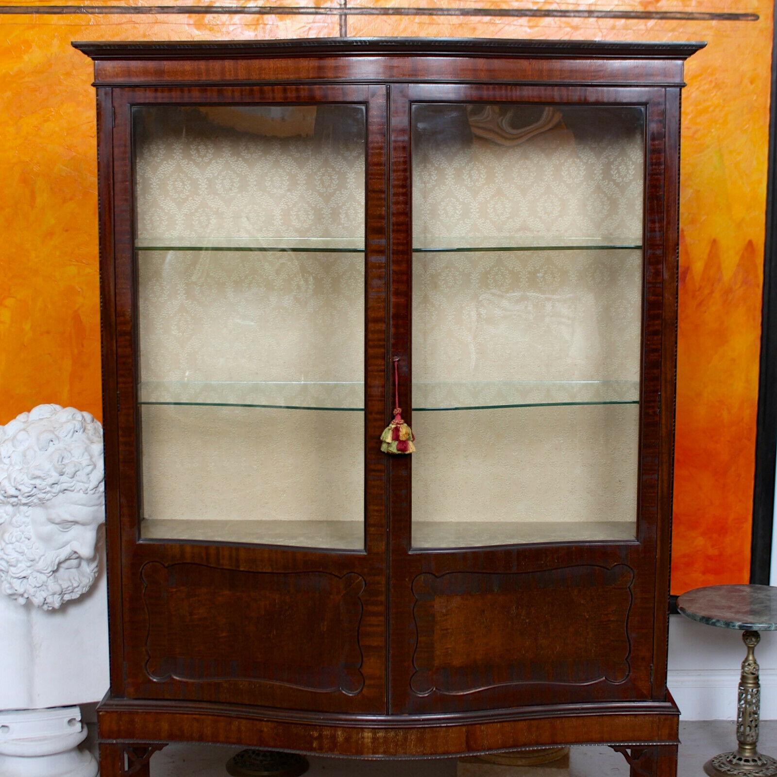 20th Century English Antique Glazed Bookcase Display Cabinet Edwardian Serpentine Mahogany For Sale