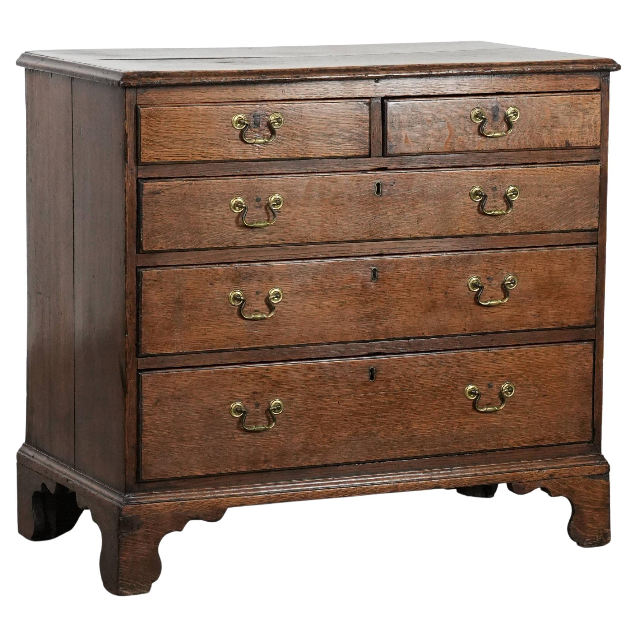 English antique oak chest of drawers from the 18th century