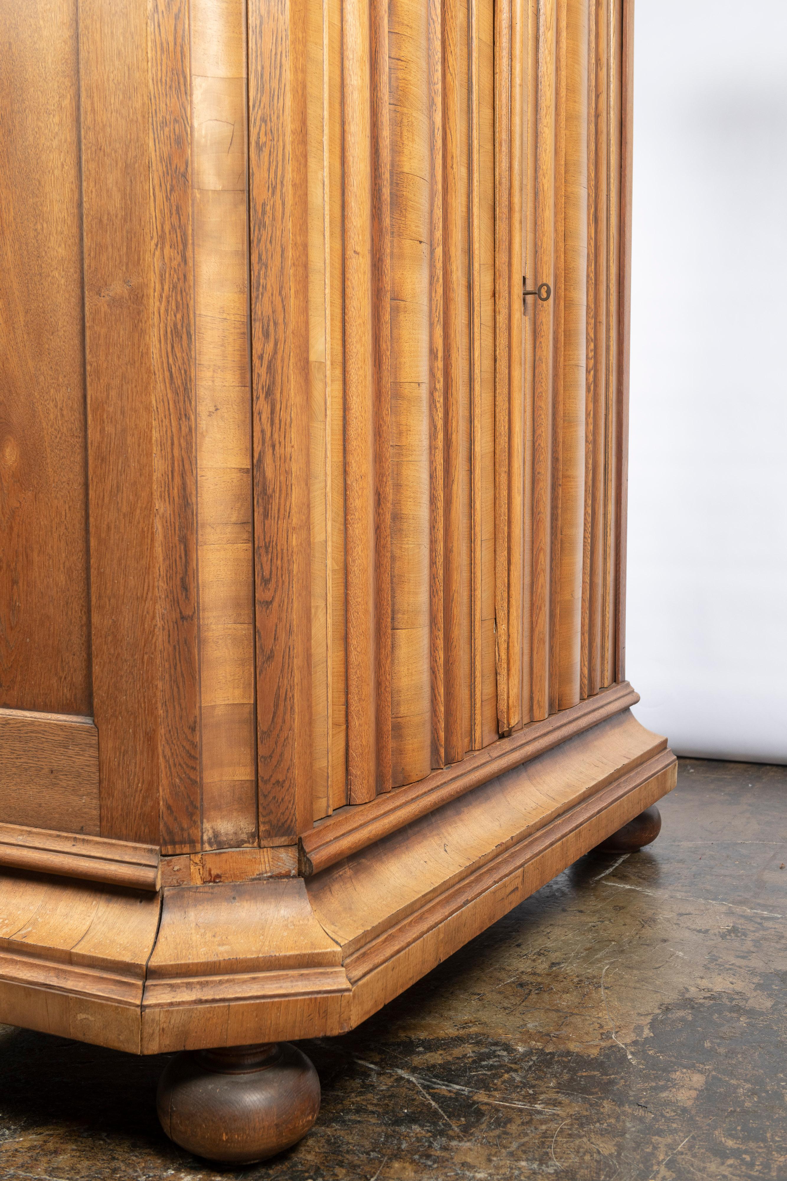 English Antique Oak Wardrobe with Corrugated Wood Doors, Shelves and Key 1
