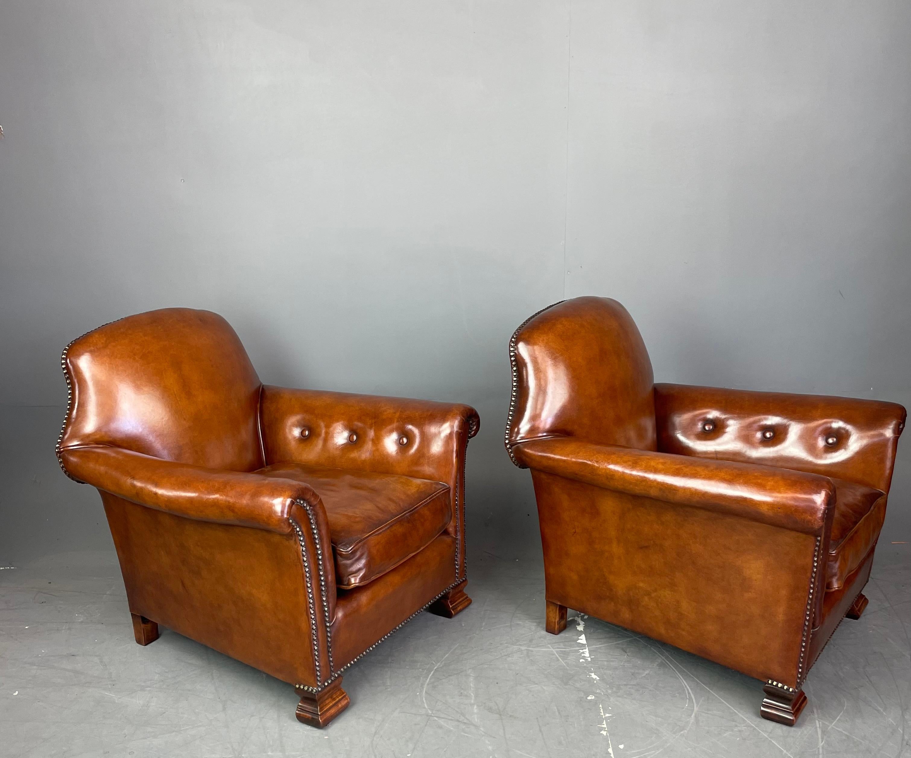 Early 20th Century English Antique pair of Victorian leather club chairs 