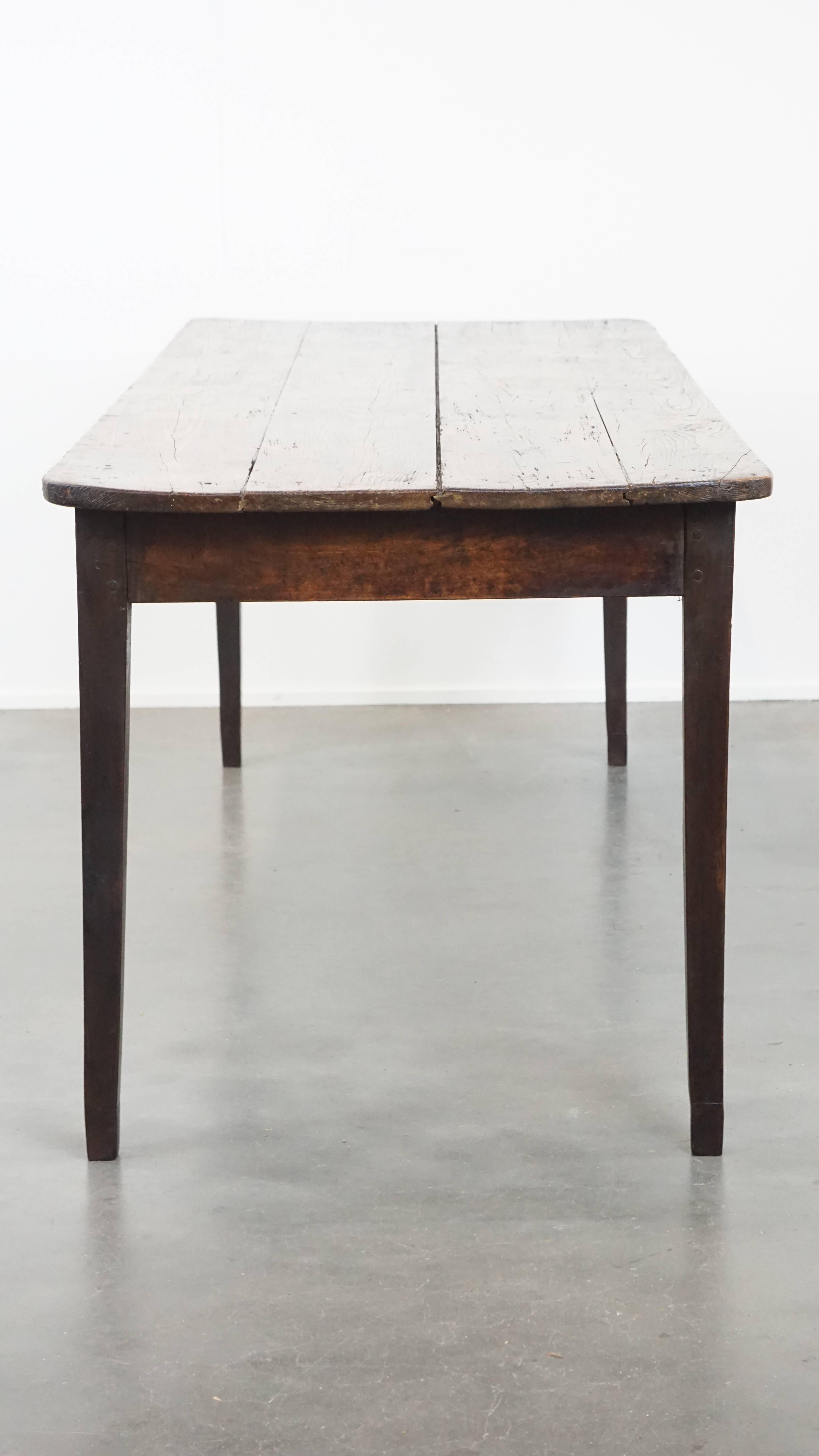 Classical Roman English Antique Pinewood Country Dining Table For Sale