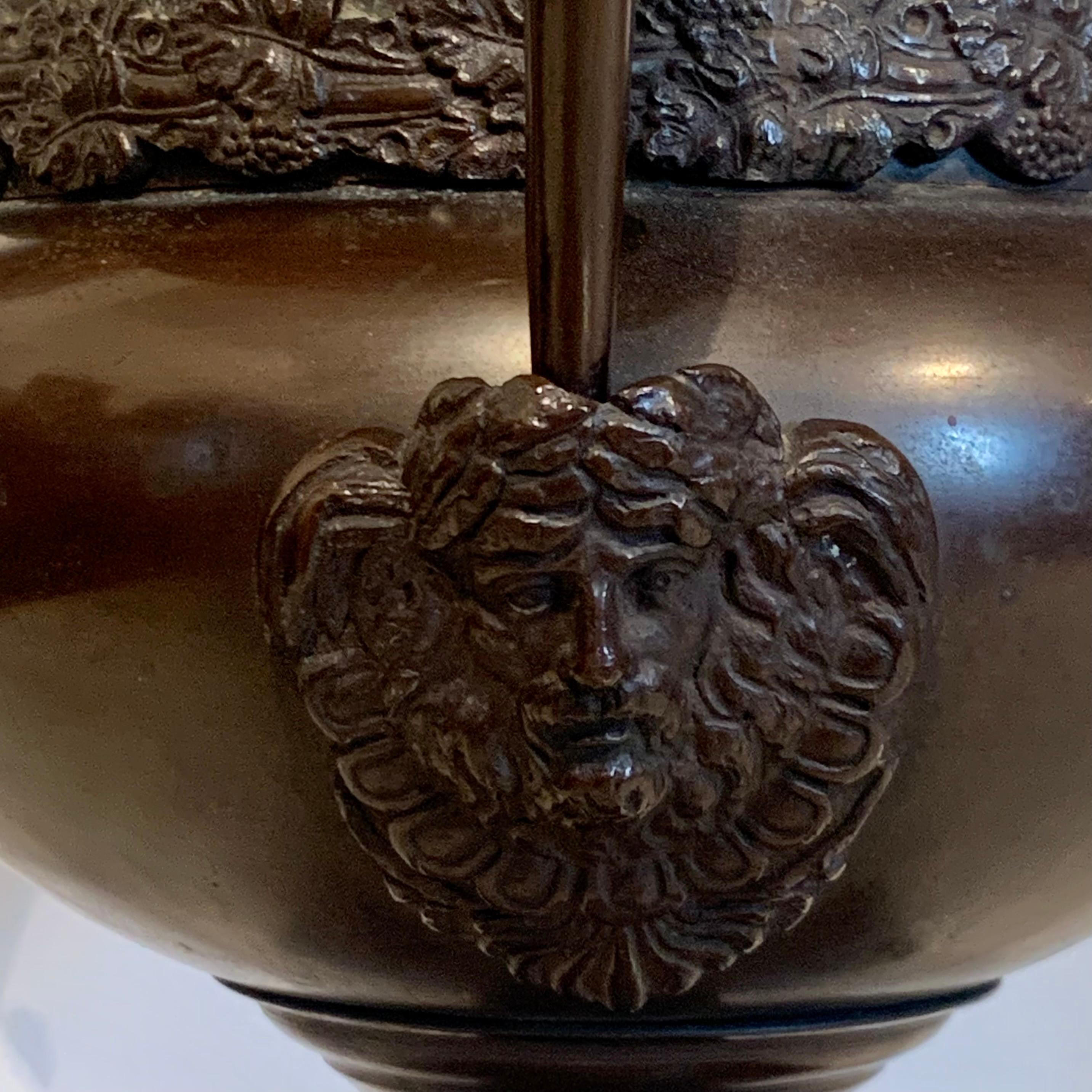 Urne à eau chaude anglaise ancienne en cuivre de la période Régence (Samovar) en vente 2