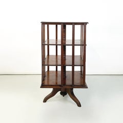 English antique Revolving bookcase in solid wood, 1920s