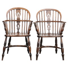 English antique set of 2 Windsor chairs with character, beautiful colouring