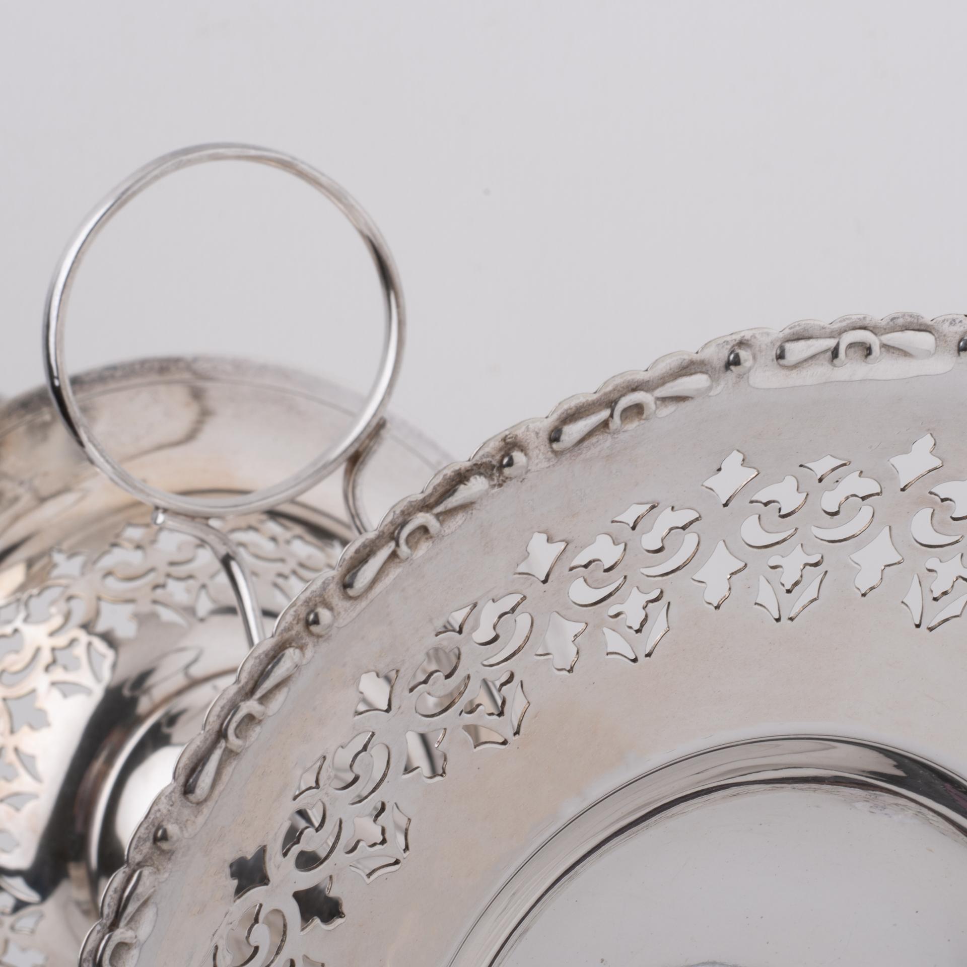 20th Century English Antique Silver Plate Epergne  For Sale