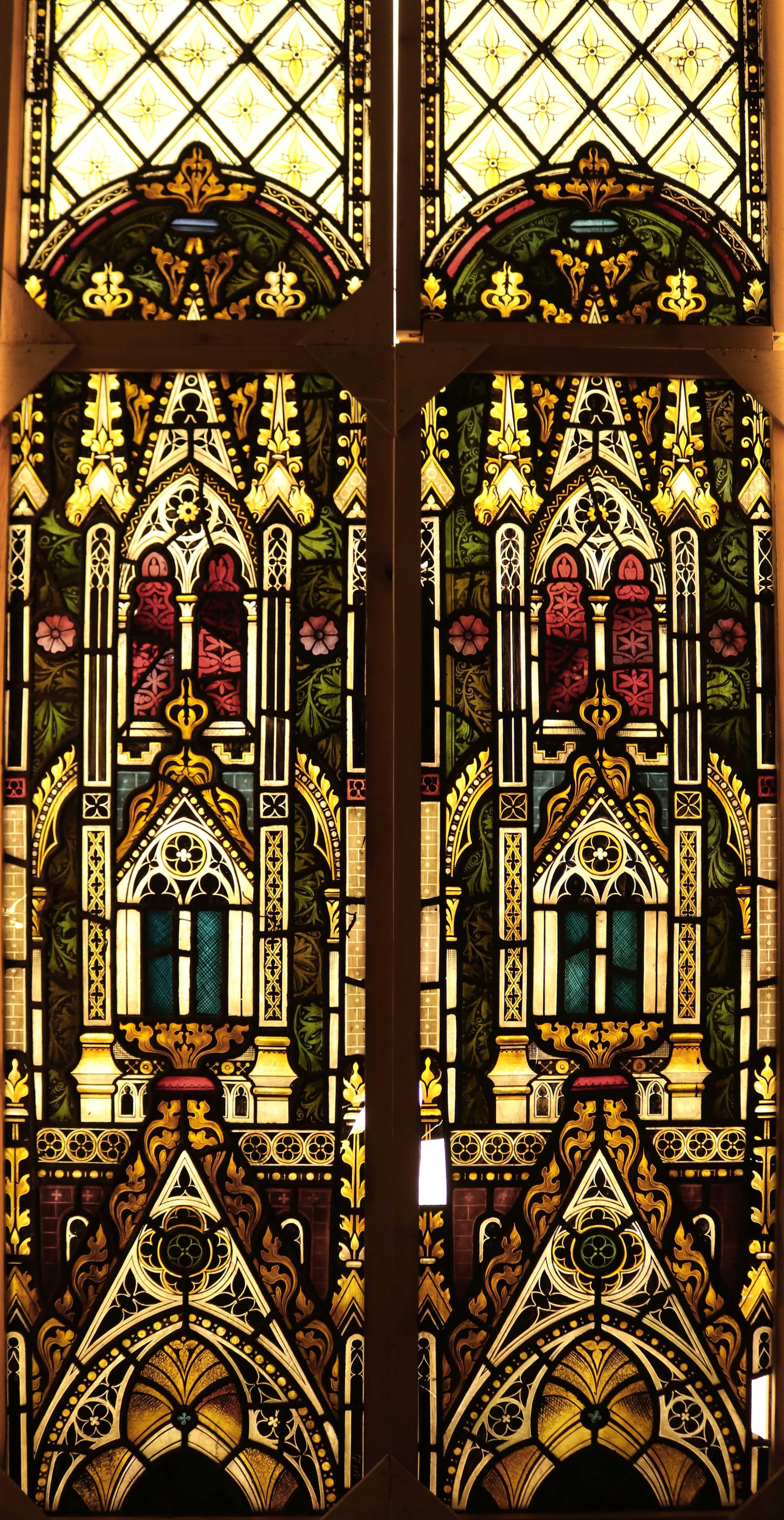 English Antique Stained Glass Windows 4