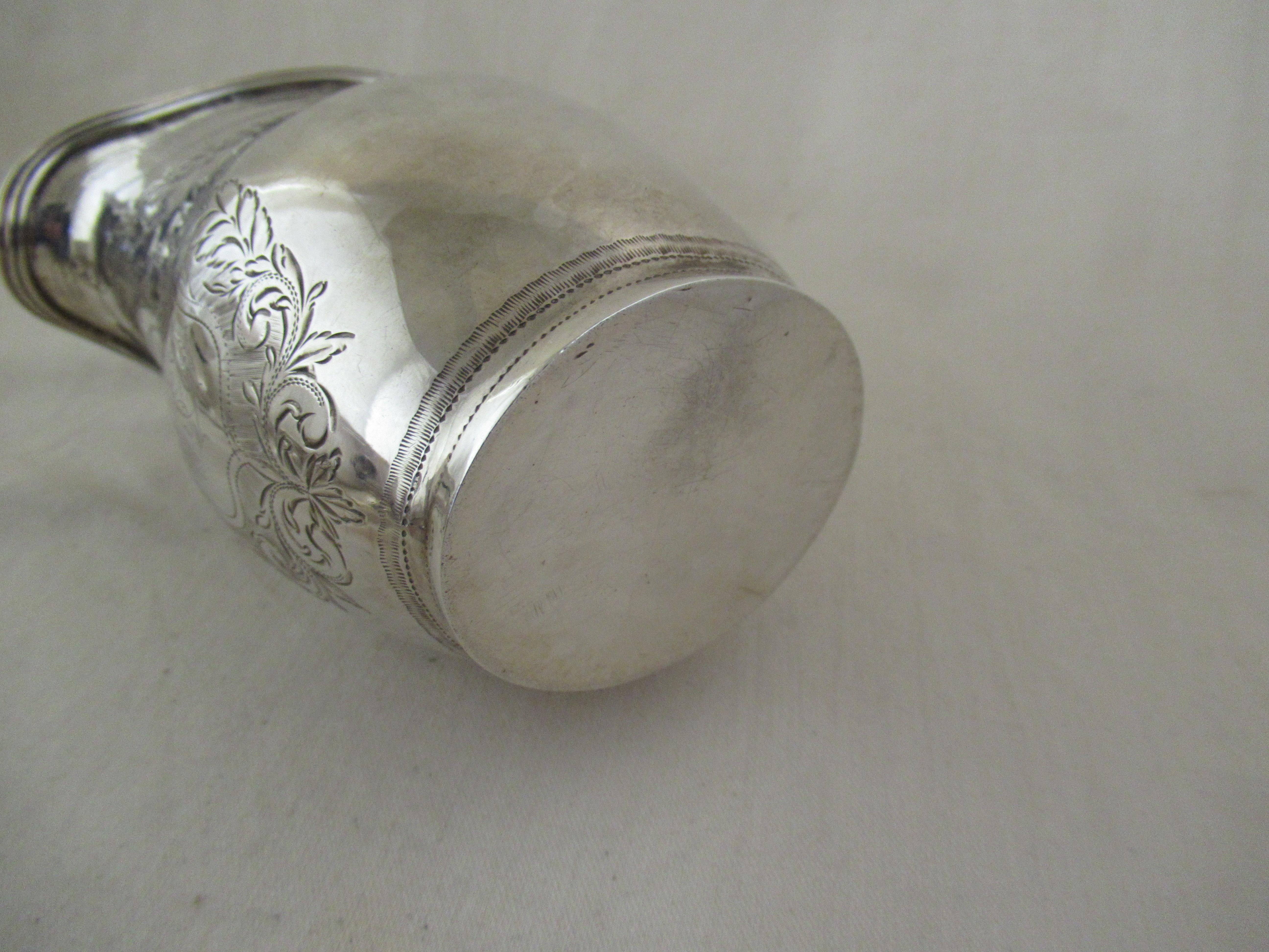 English Antique Sterling Silver  HELMET SHAPE CREAM JUG  Hallmarked:-LONDON 1800 For Sale 2