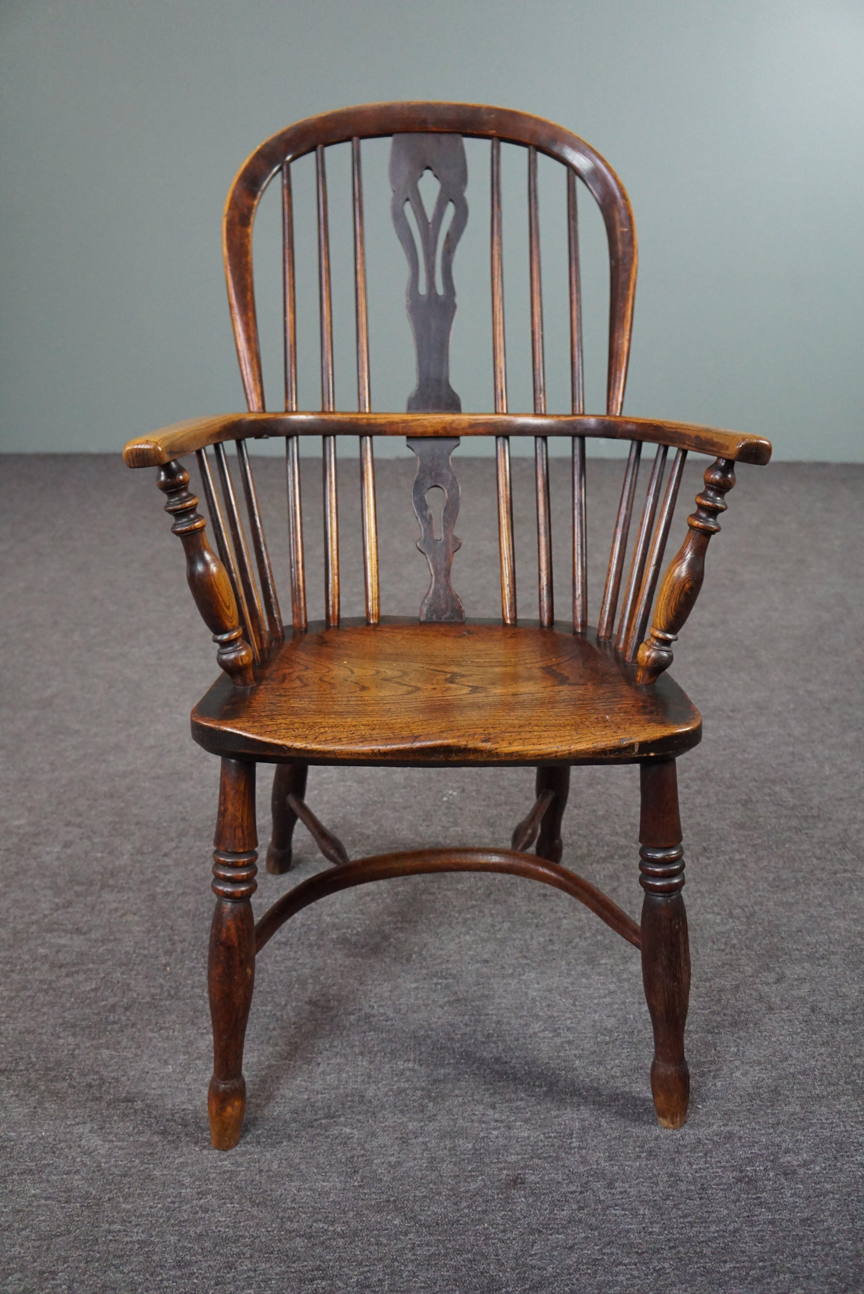 Fait main Fauteuil/chaise Windsor anglais ancien, dossier haut, XVIIIe siècle en vente