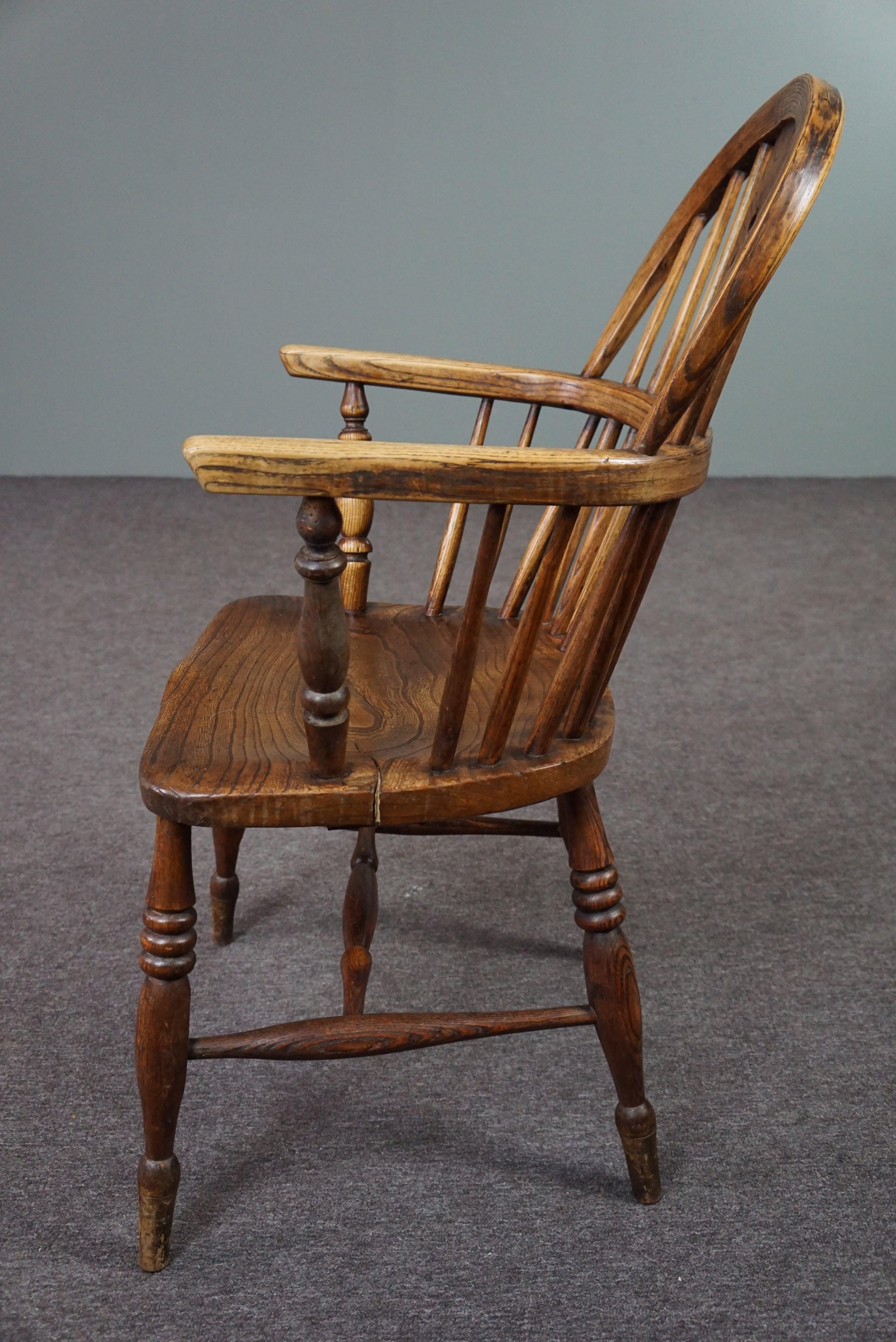 Fauteuil/chaise Windsor anglais ancien, à dossier bas, XVIIIe siècle Bon état - En vente à Harderwijk, NL