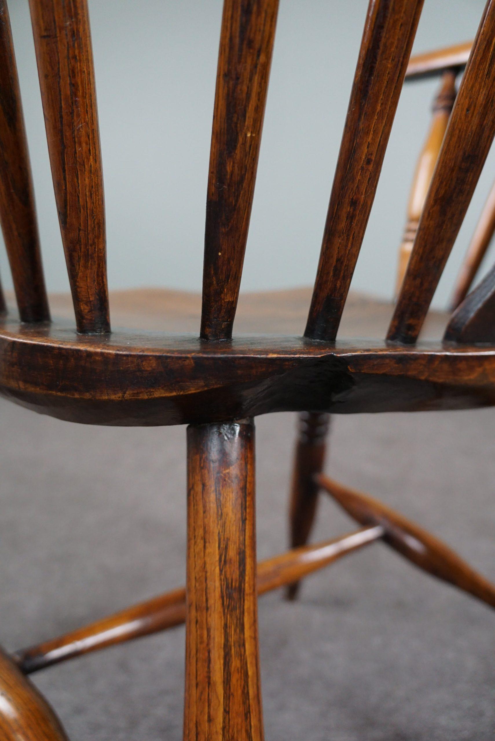 Fauteuil/chaise Windsor anglais ancien, à dossier bas, XVIIIe siècle en vente 3