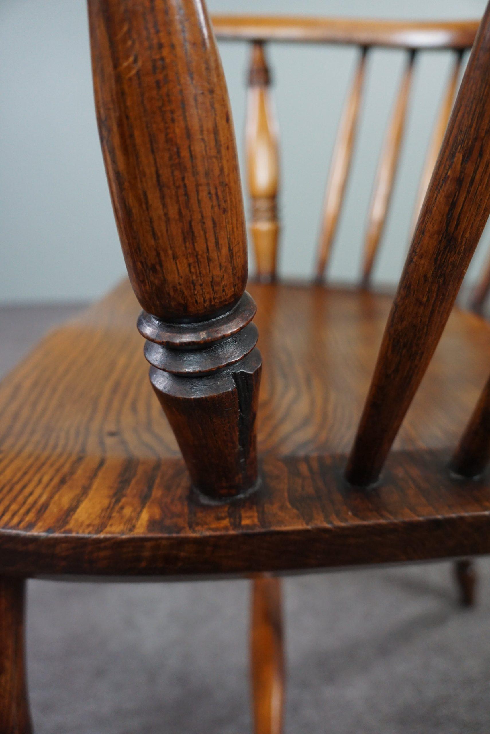 Fauteuil/chaise Windsor anglais ancien, à dossier bas, XVIIIe siècle en vente 4