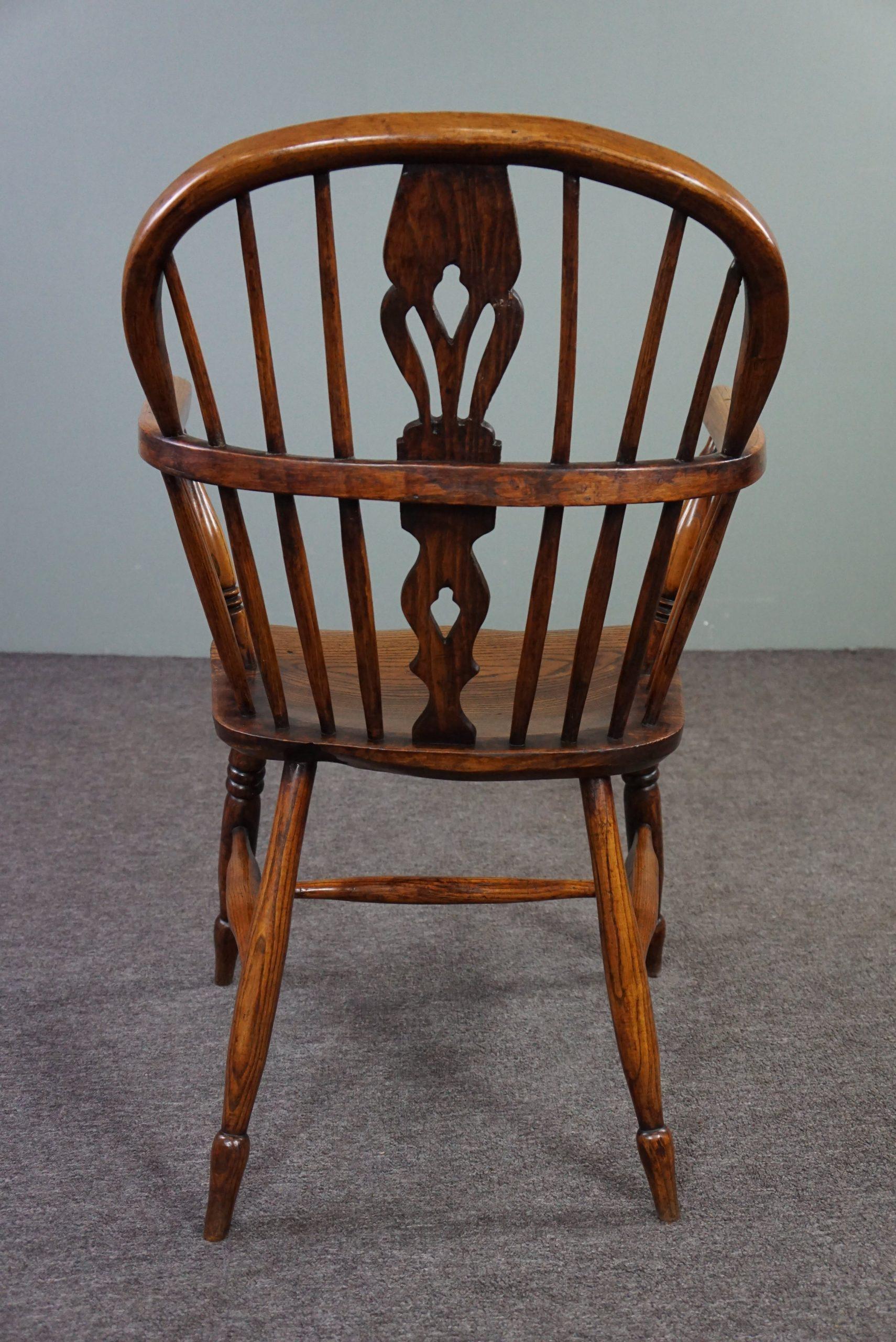 Fait main Fauteuil/chaise Windsor anglais ancien, à dossier bas, XVIIIe siècle en vente