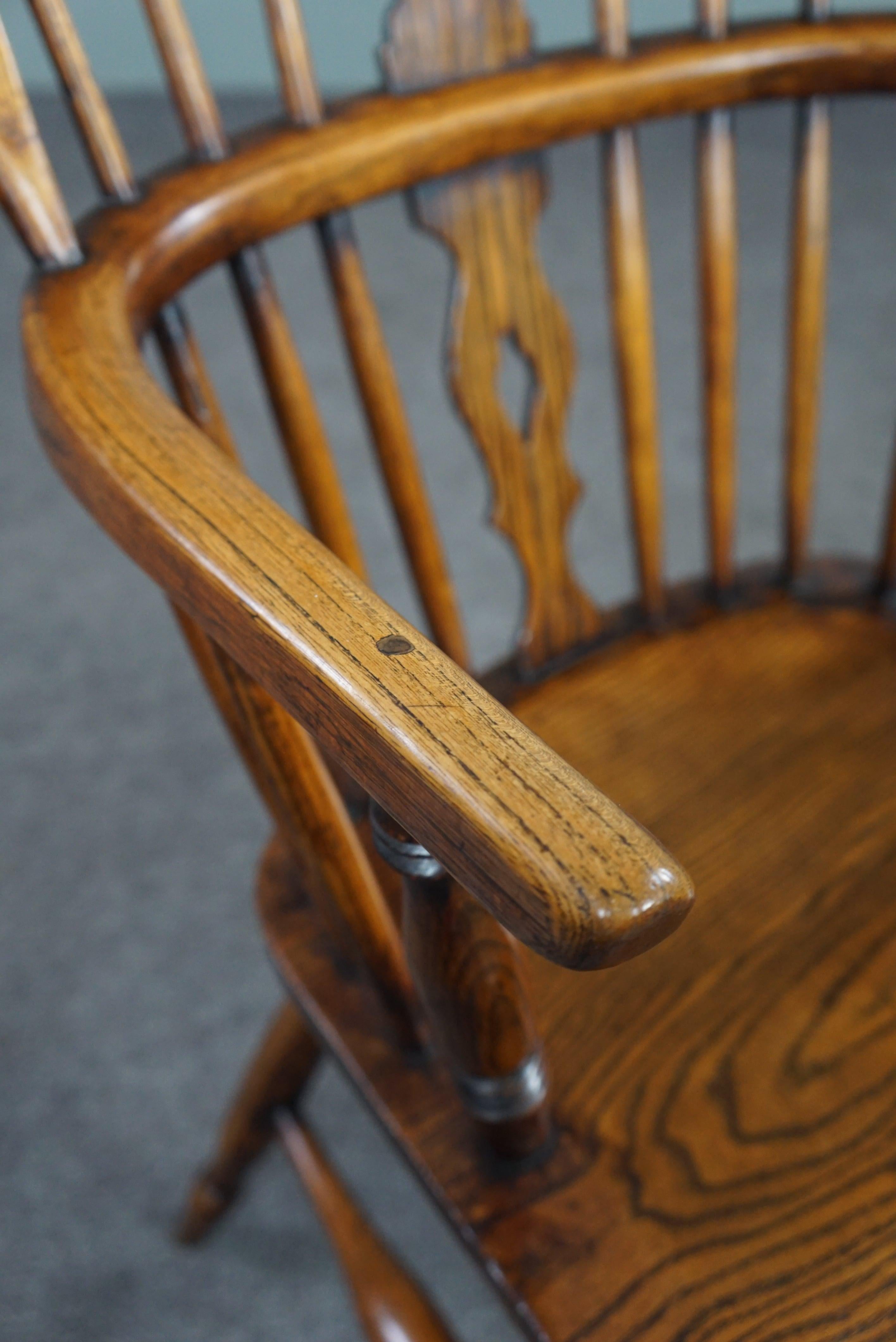 Bois Fauteuil/chaise Windsor anglais ancien, à dossier bas, XVIIIe siècle en vente