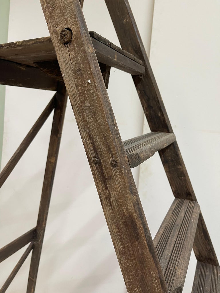 English Antique Wooden Folding Ladder with Tray Shelf For Sale at 1stDibs